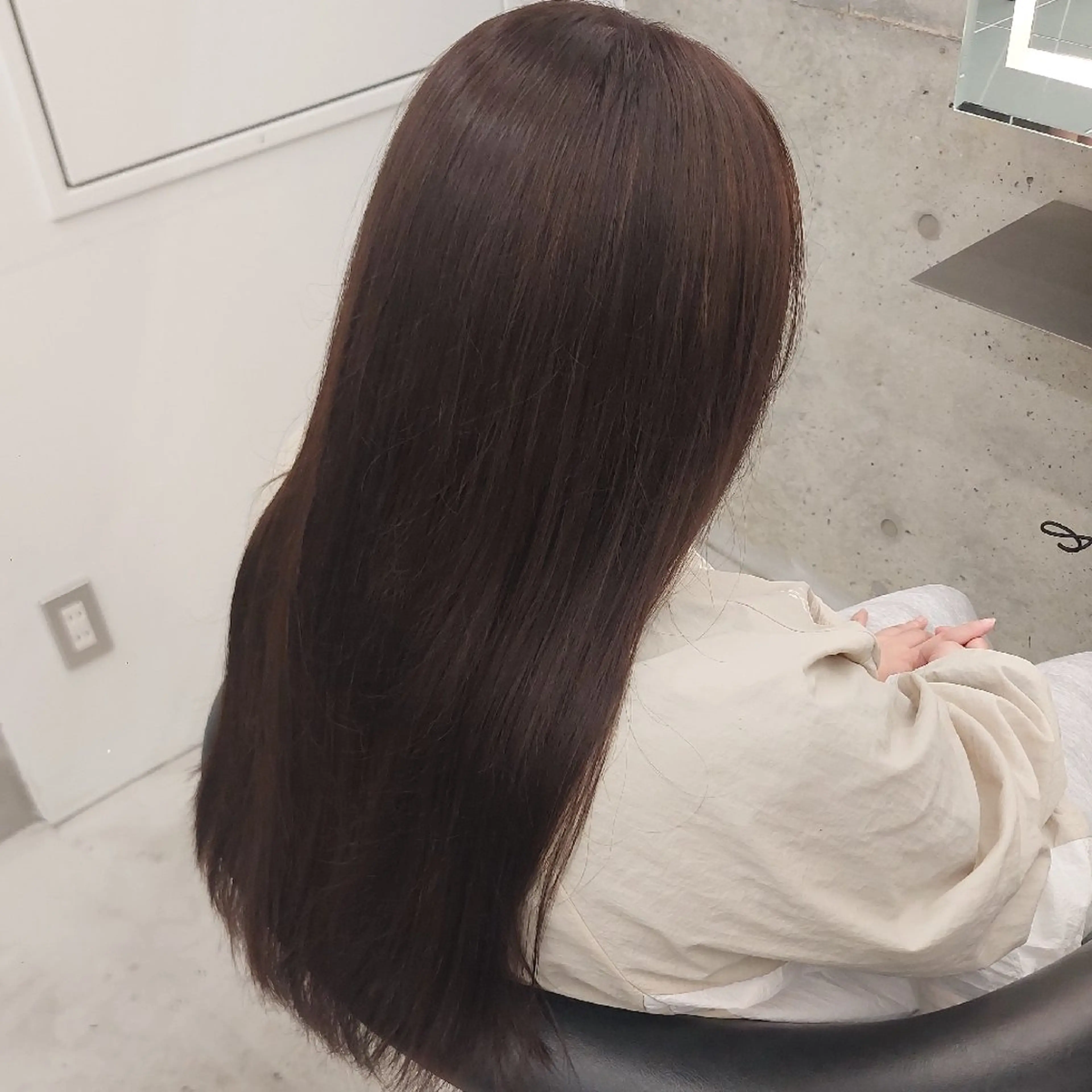 ロング カラー ブラウンカラー ヘアカラー 石井 一真のヘアスタイル