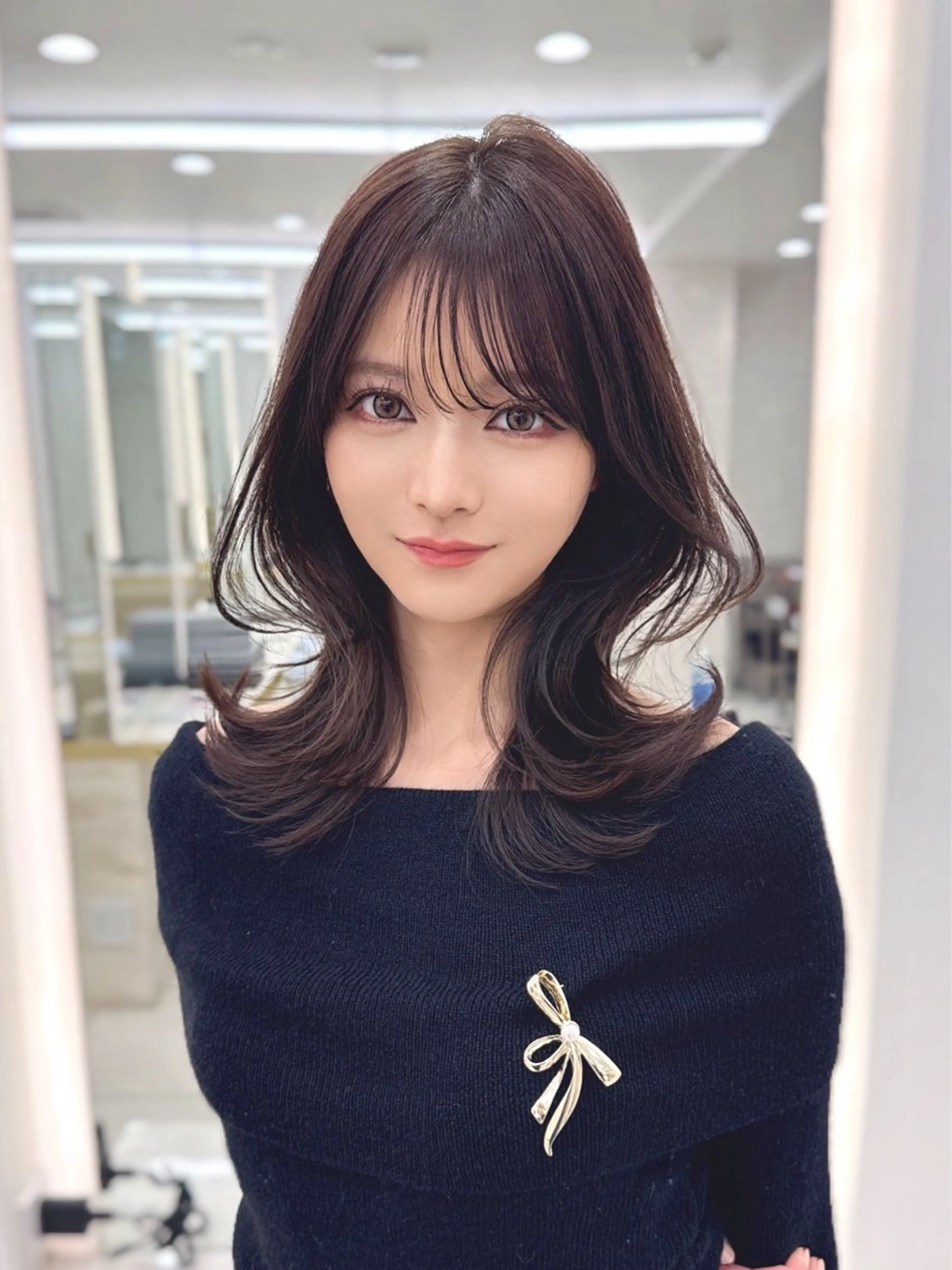 ミディアム ami 大人モテ/レイヤーのヘアスタイル