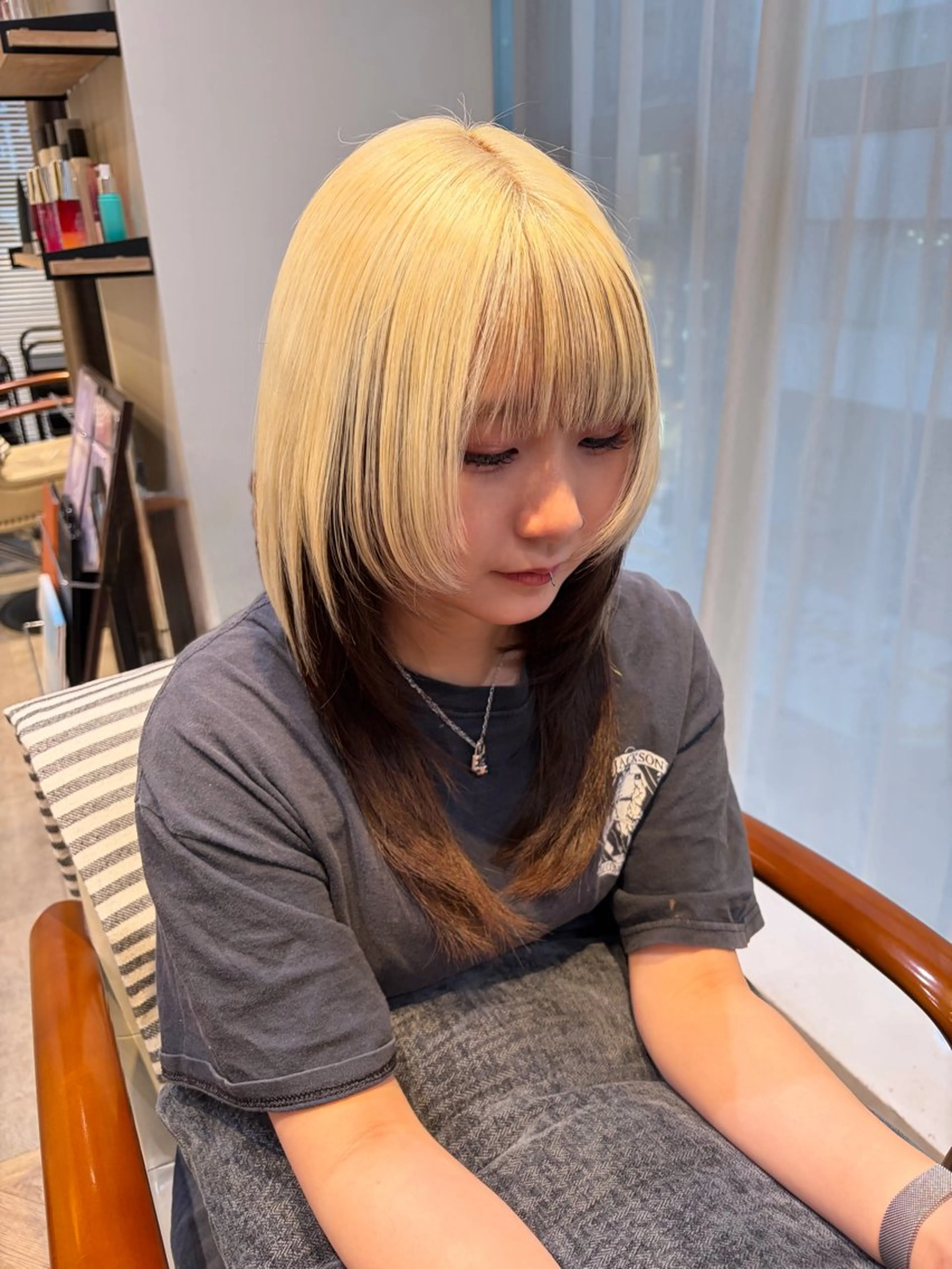カット+ブリーチ+イルミナカラー+『Aujua』トリートメントの写真