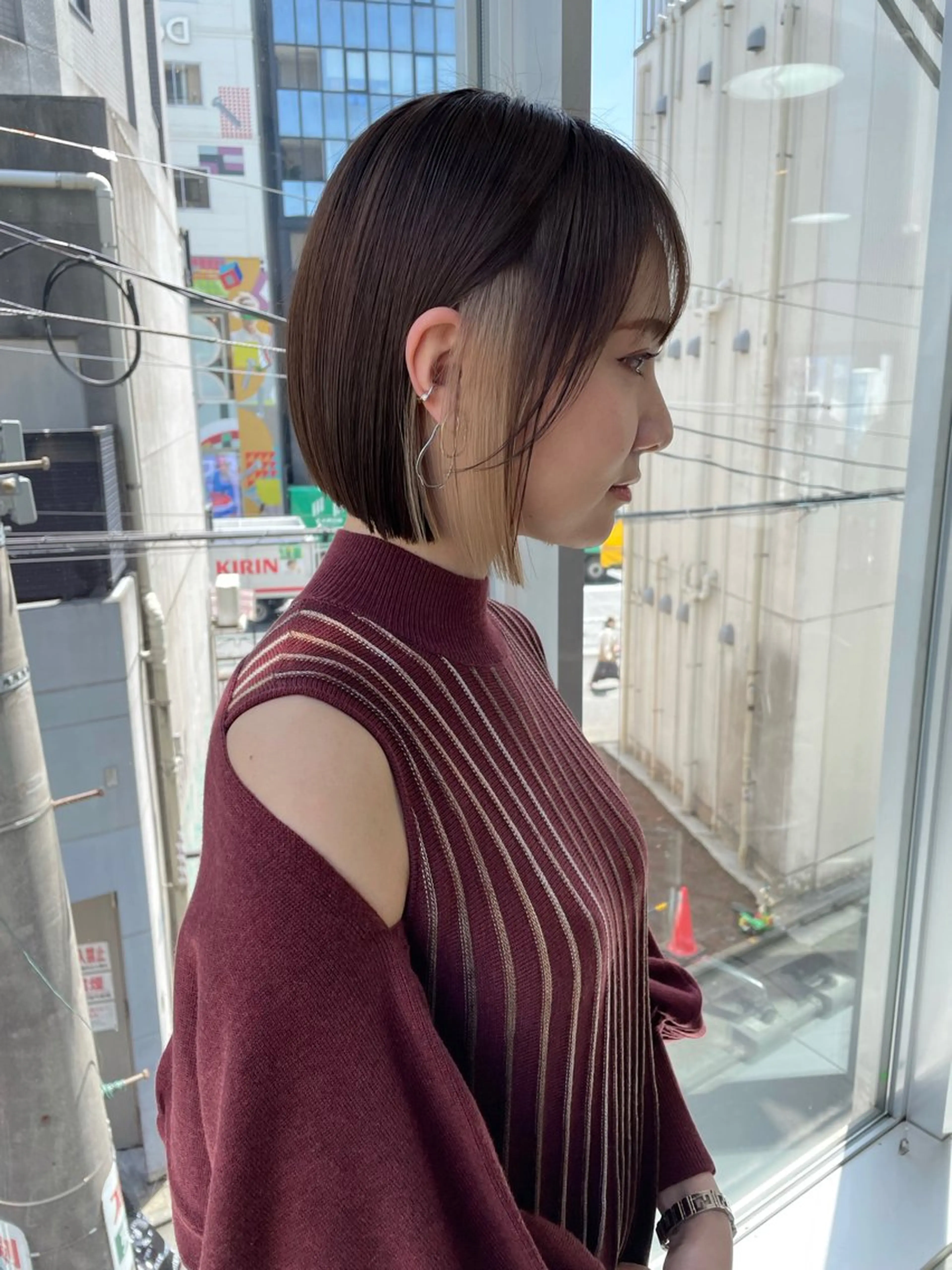 ショート カラー カット ヘアカラー トリートメント 💜ハイトーン💛 マジカルかいちゃんのヘアスタイル