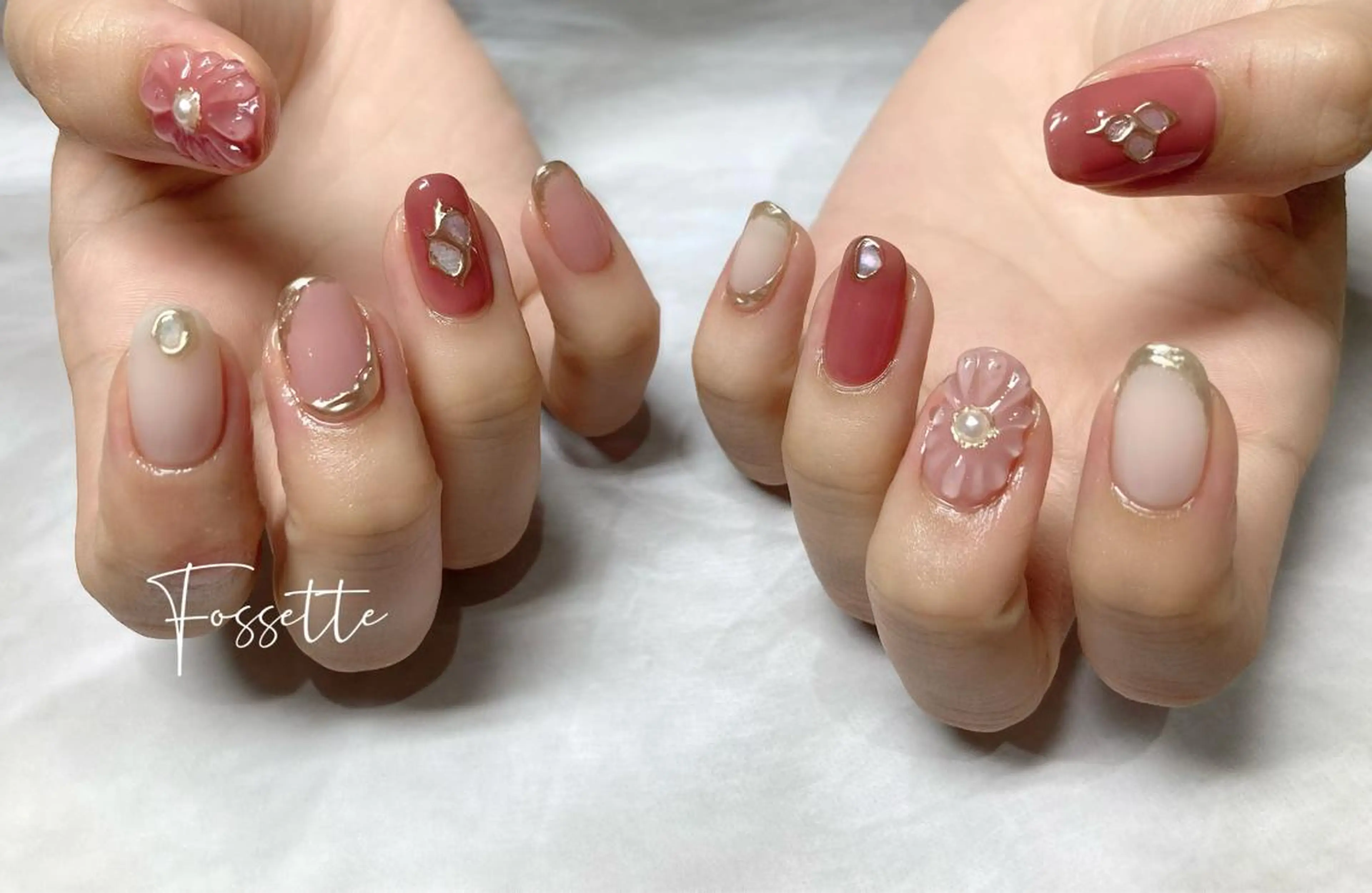 ネイル フラワーネイル ミラーネイル ニュアンスネイル ワンカラーネイル ぷっくりネイル ハンドネイル nailsalon Fossetteのネイルデザイン