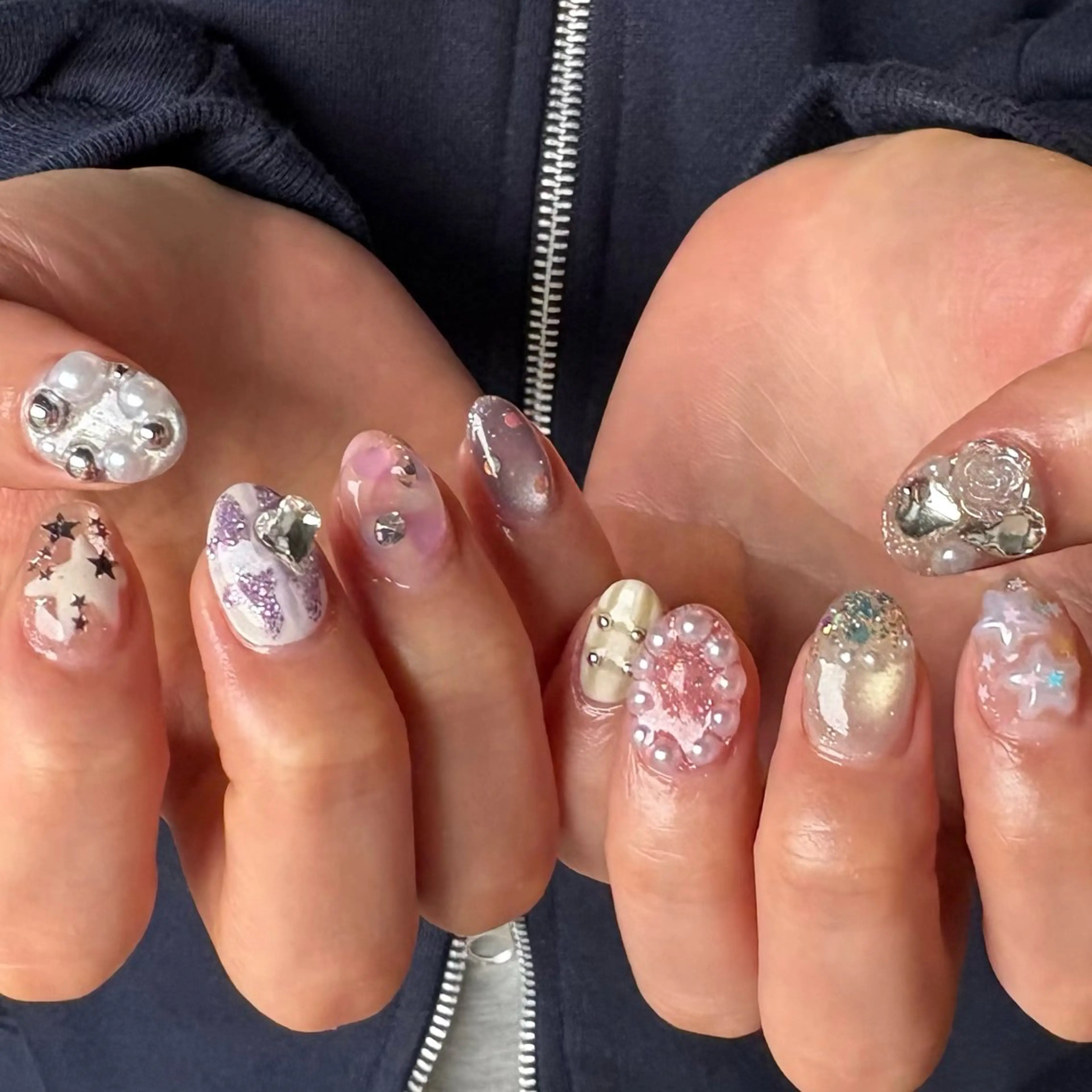 ネイル 韓国ネイル マグネットネイル ニュアンスネイル オフィスネイル ワンホンネイル ハンドネイル amuse ニュアンス/個性派のネイルデザイン