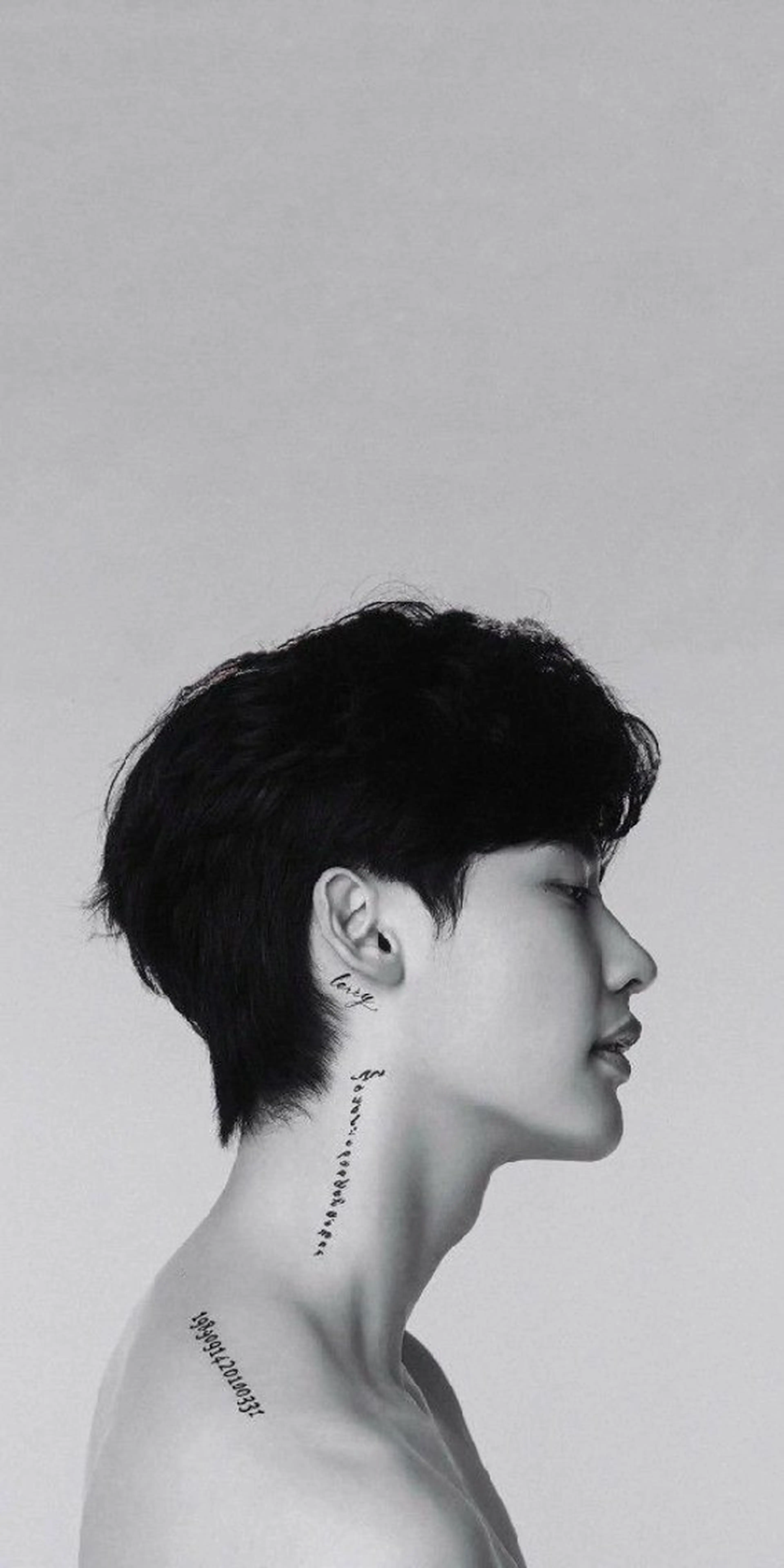 ショート ウルフカット 髪質改善美容師が作る 透明感カラー杉山太貴のヘアスタイル