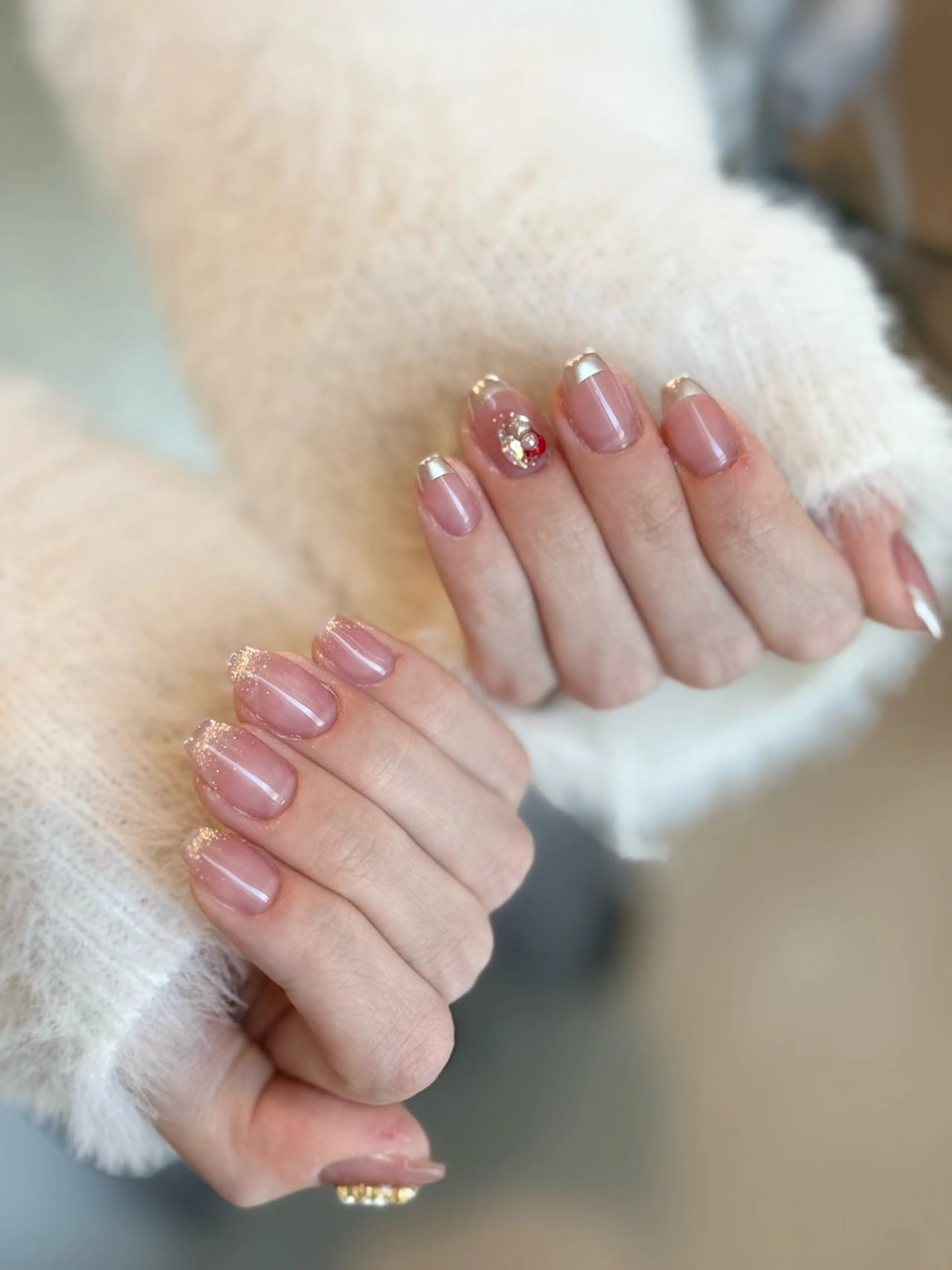 ネイル フレンチネイル グラデーション マグネットネイル ミラーネイル ハンドネイル Eri Onoのその他イメージ