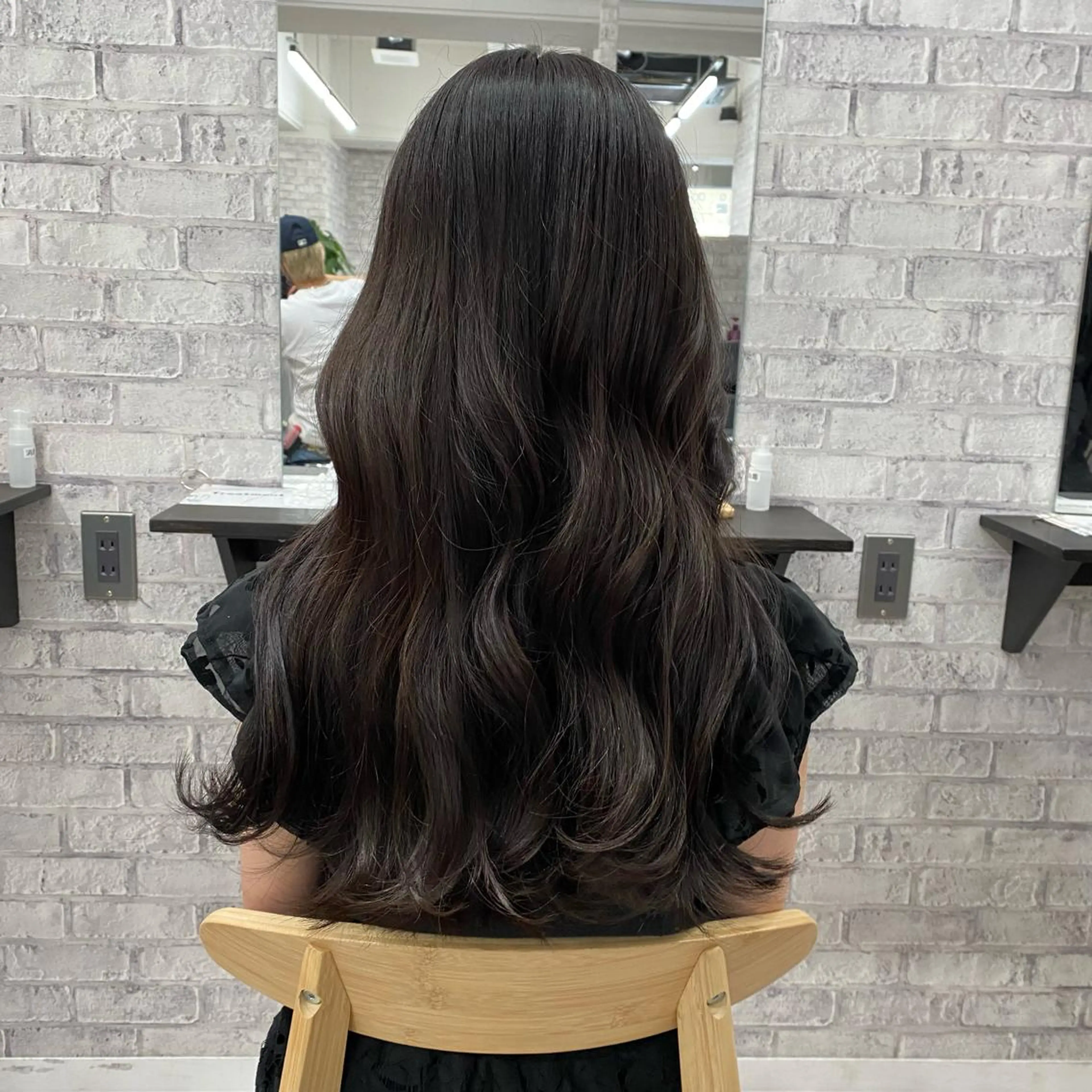セミロング カラー パーマ ヘアアレンジ メンズ キッズ ネイル マツエク・マツパ アイブロウ 似合わせカラー♡髪質 改善🎀サトカ🍒のヘアスタイル