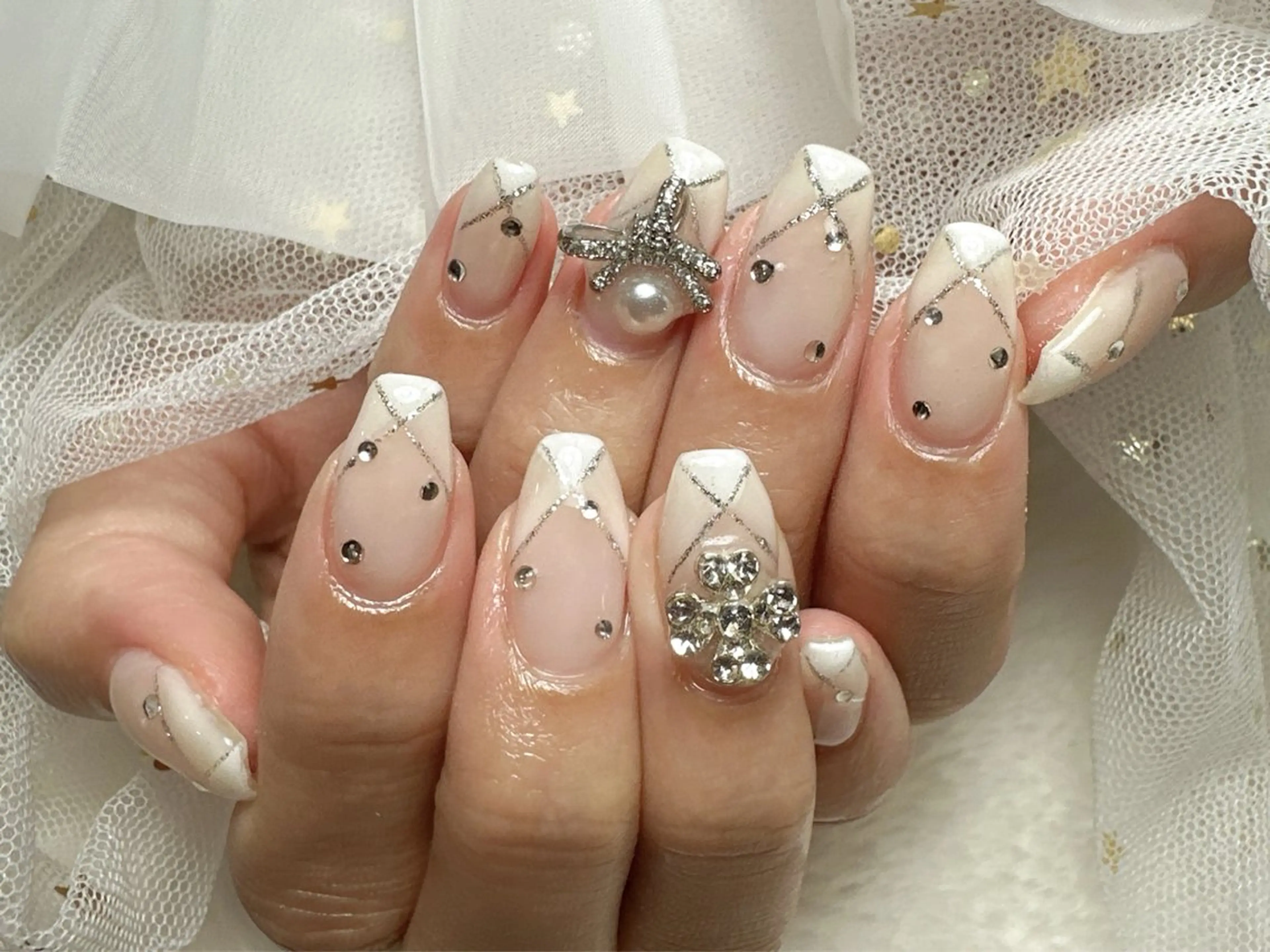 ネイル ハンドネイル Max nail&eyeのネイルデザイン