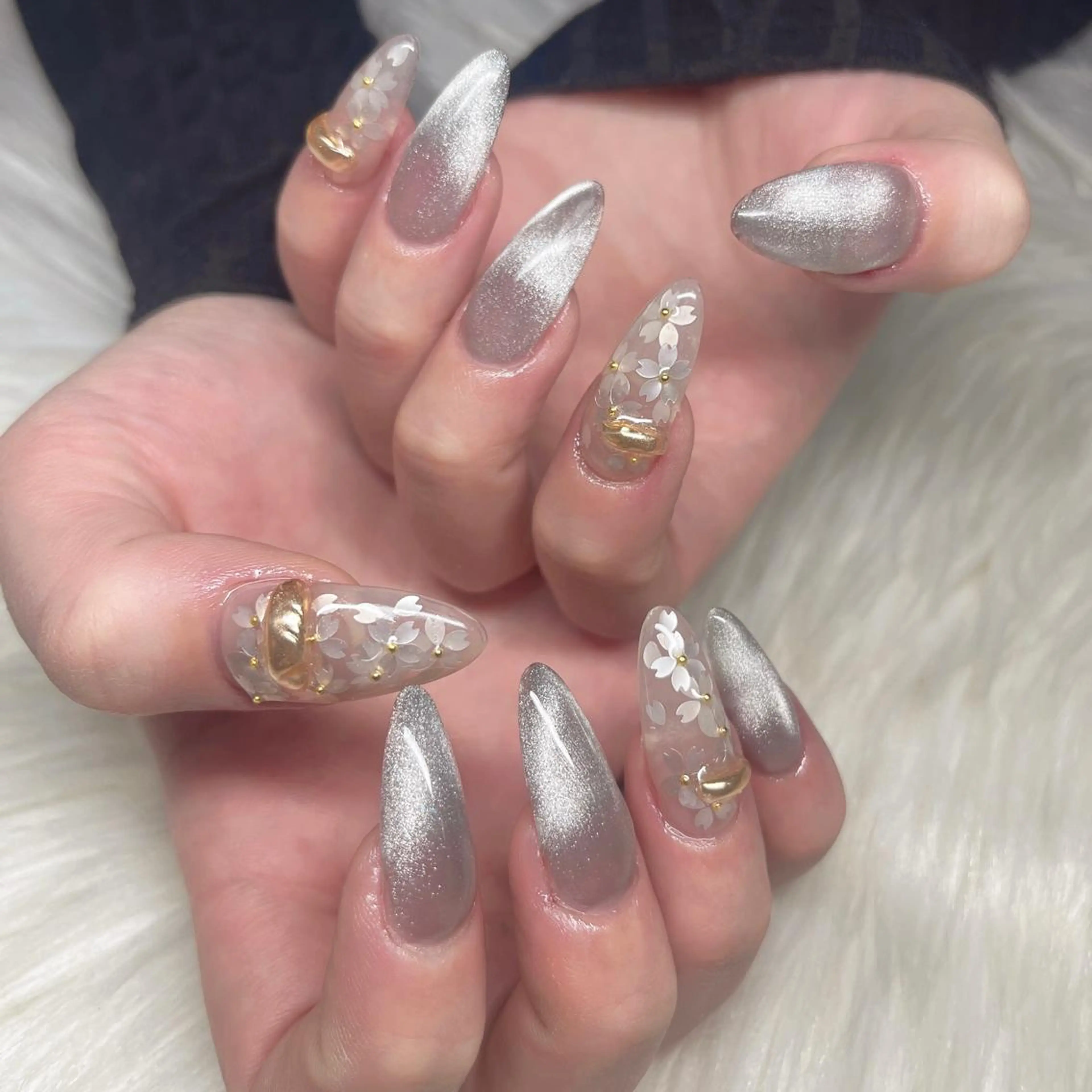 ネイル AngelChris ビューティーサロンのネイルデザイン