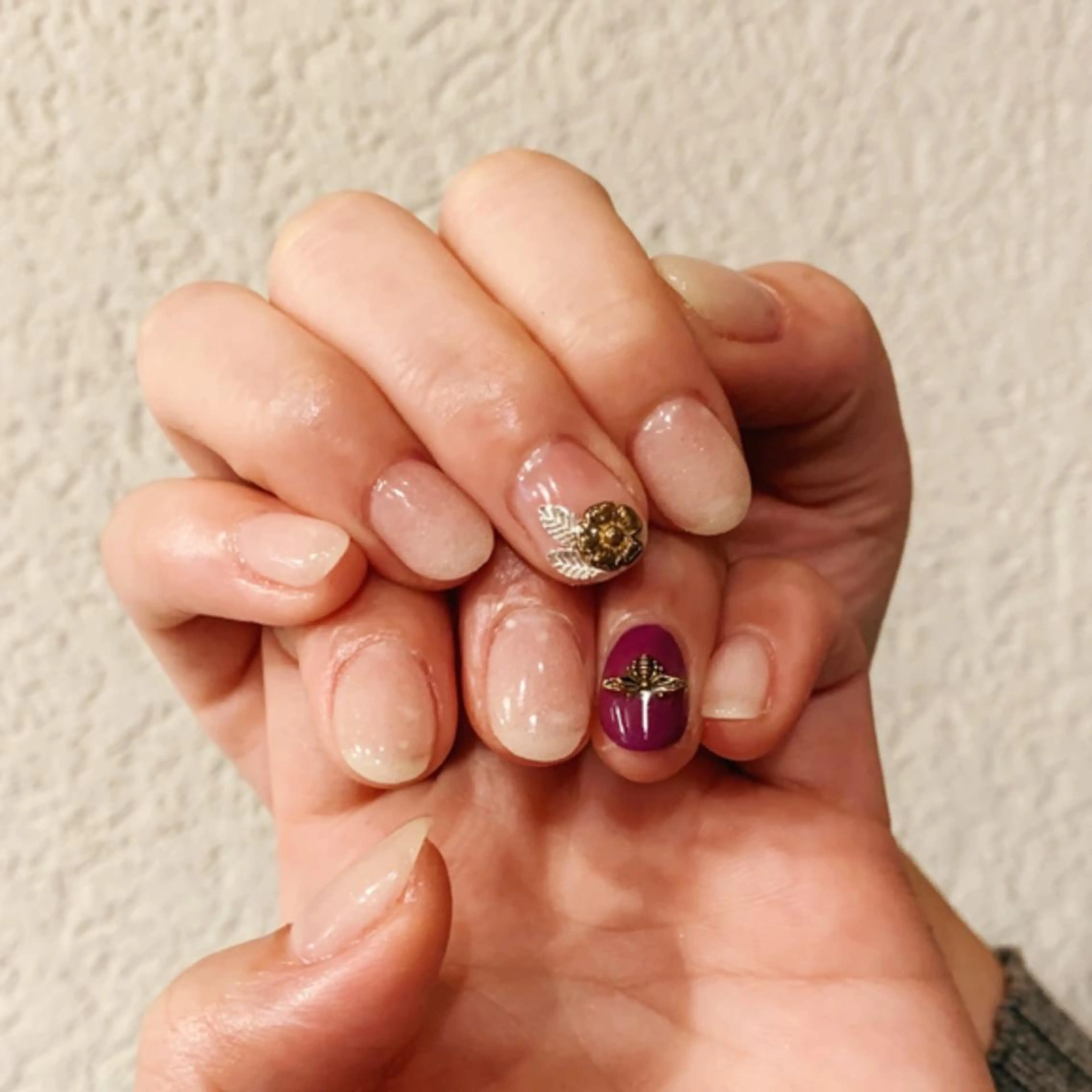 ショート カラー ネイル naillmatic所属・naillmatic ﾈｲﾙﾏﾃｨｯｸのネイルデザイン