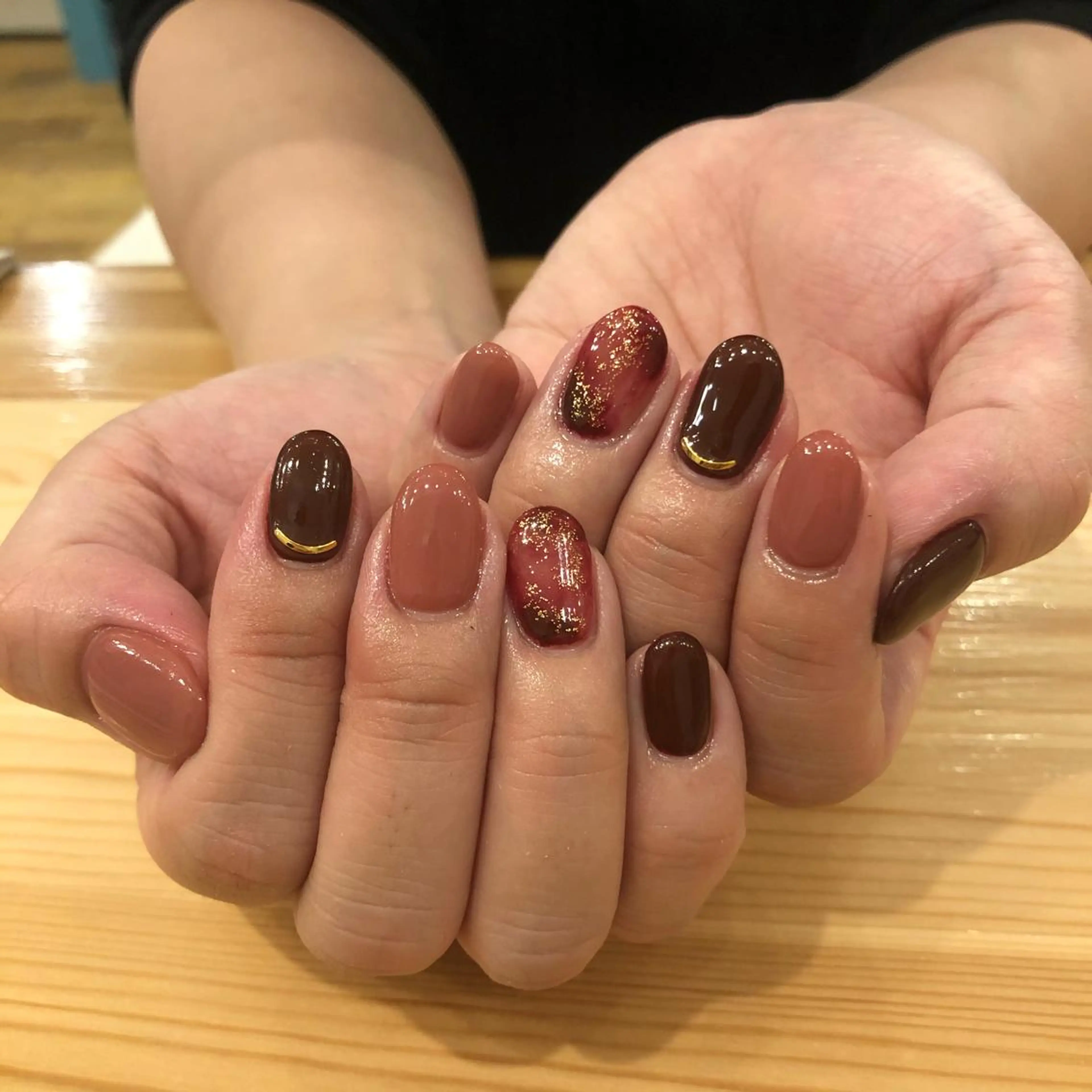 ネイル シンプルネイル ハンドネイル NAIL Alaia 𓇼のネイルデザイン