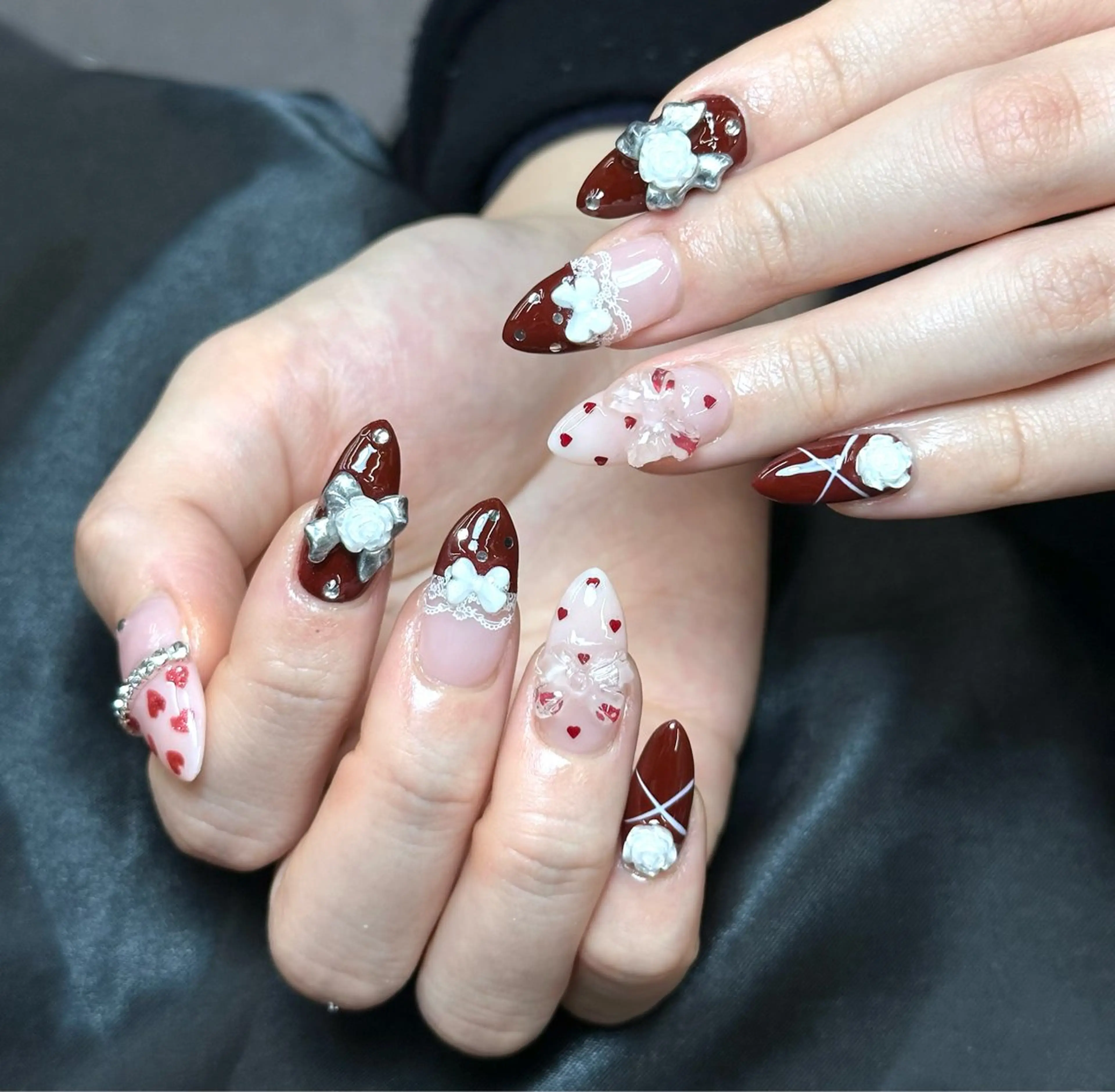 ネイル Iconic Nailのネイルデザイン