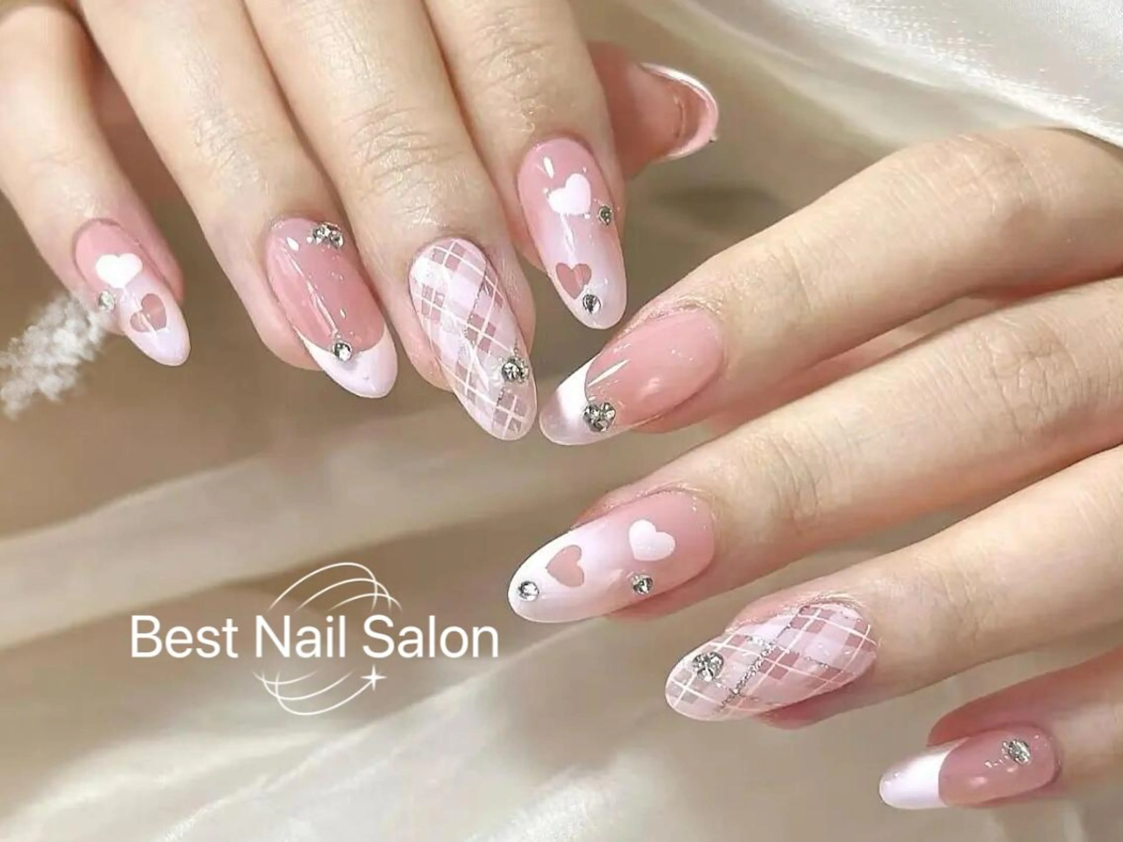 ネイル 鈴木 ミサキのネイルデザイン