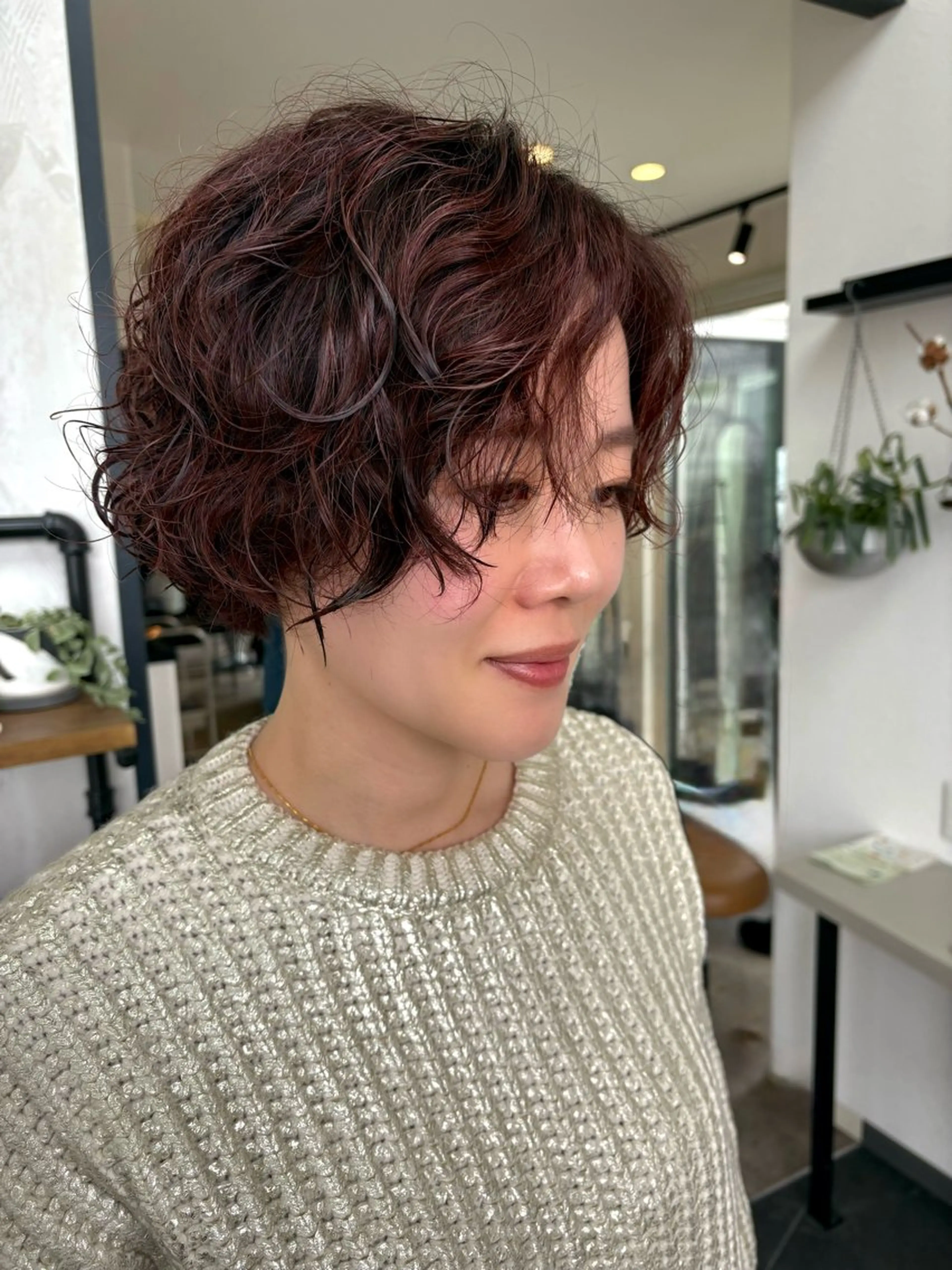 ショート M. YURIのヘアスタイル