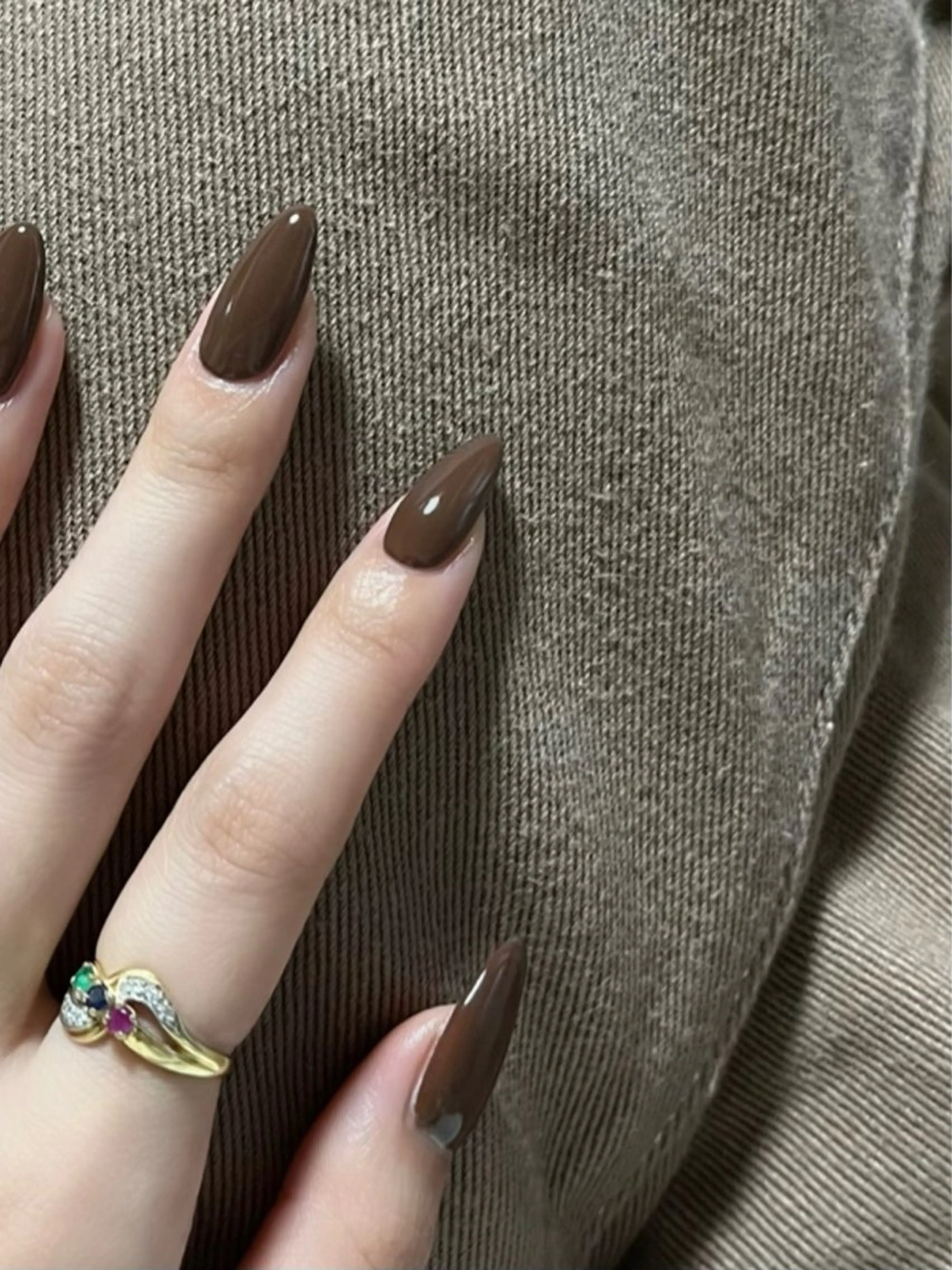 ネイル ハンドネイル 秋本 栞のネイルデザイン