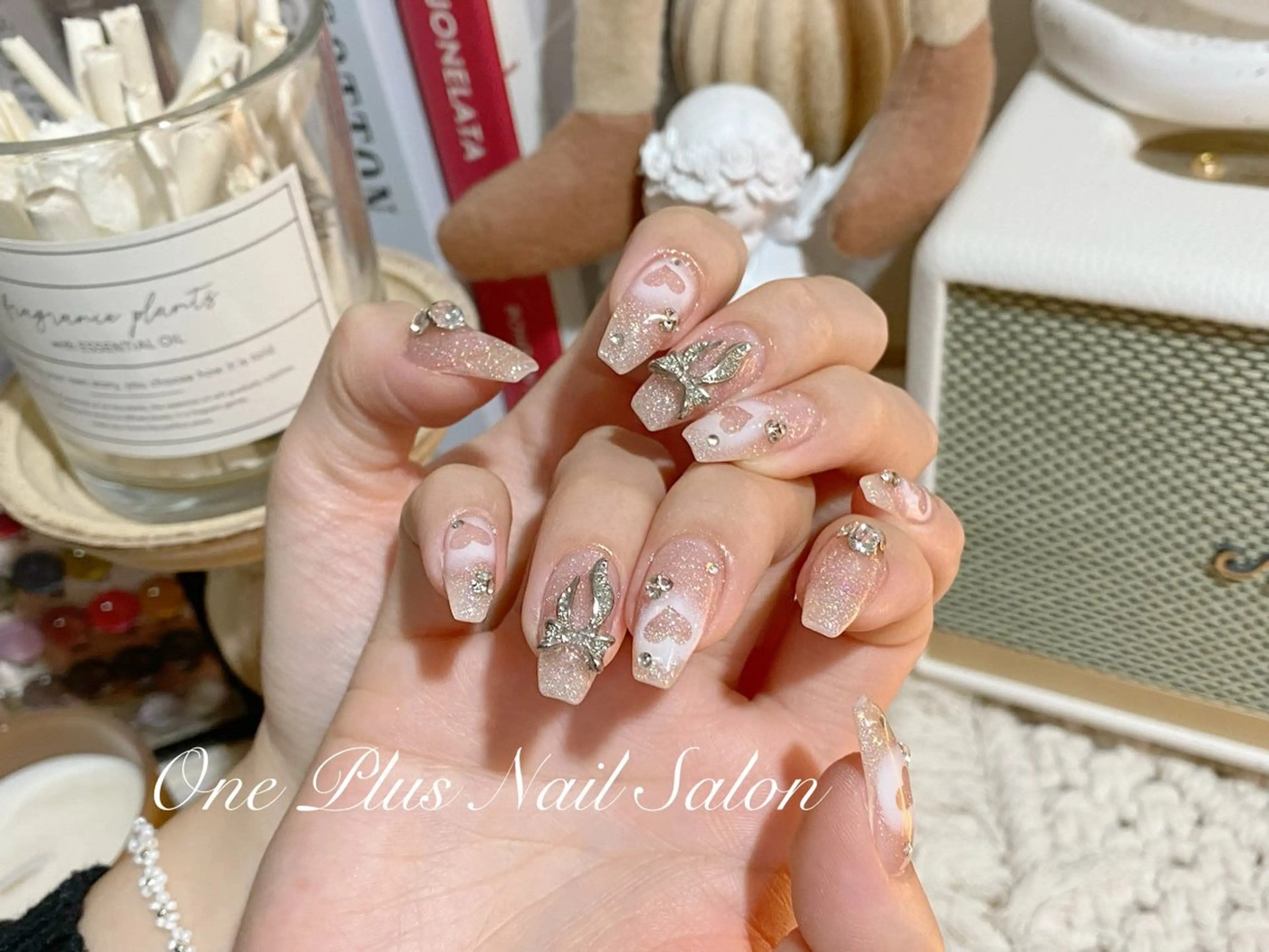 ネイル ハンドネイル One Plus Nail Salonのネイルデザイン