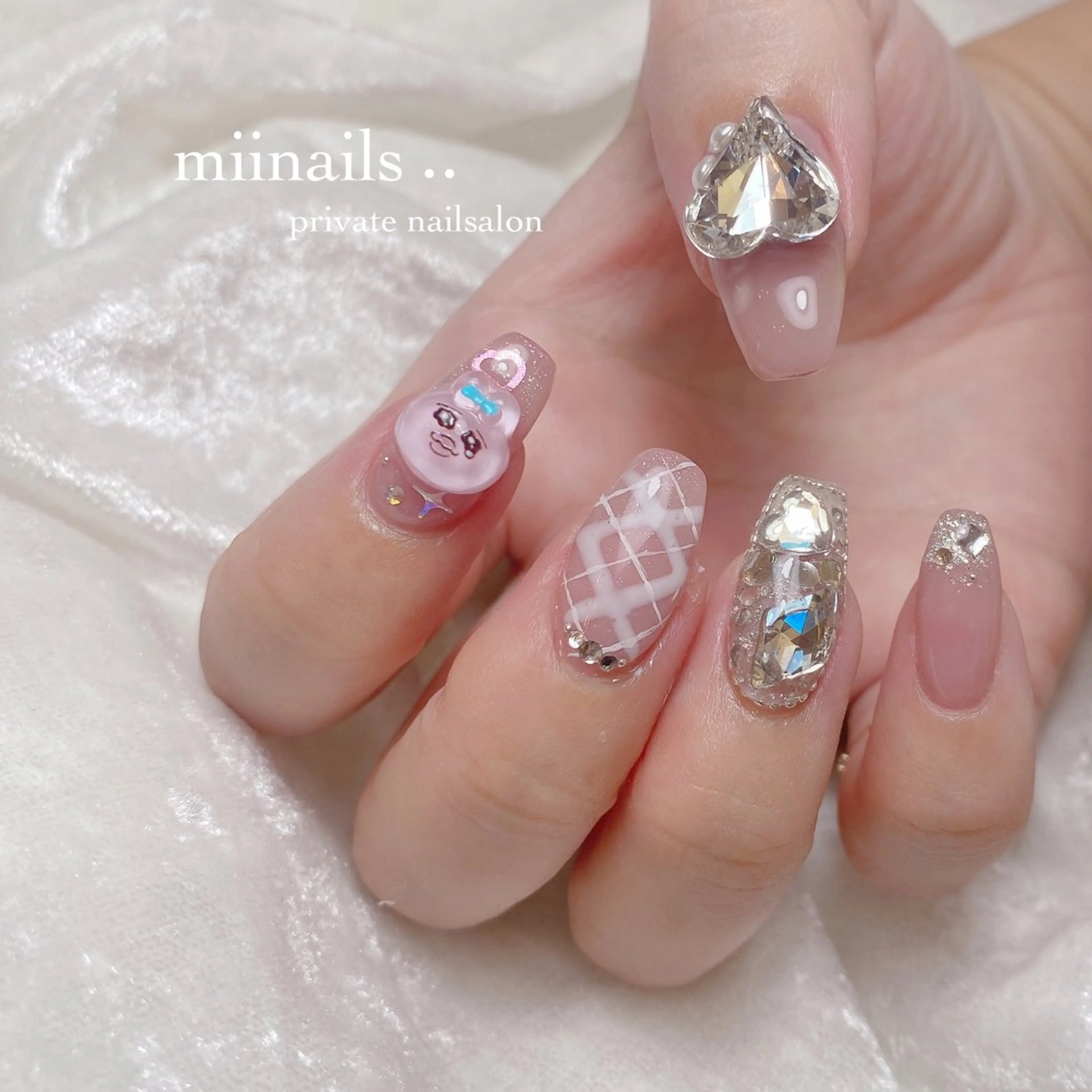 ネイル フレンチネイル 韓国ネイル ワンホンネイル ハンドネイル nailsalon miinailsのネイルデザイン