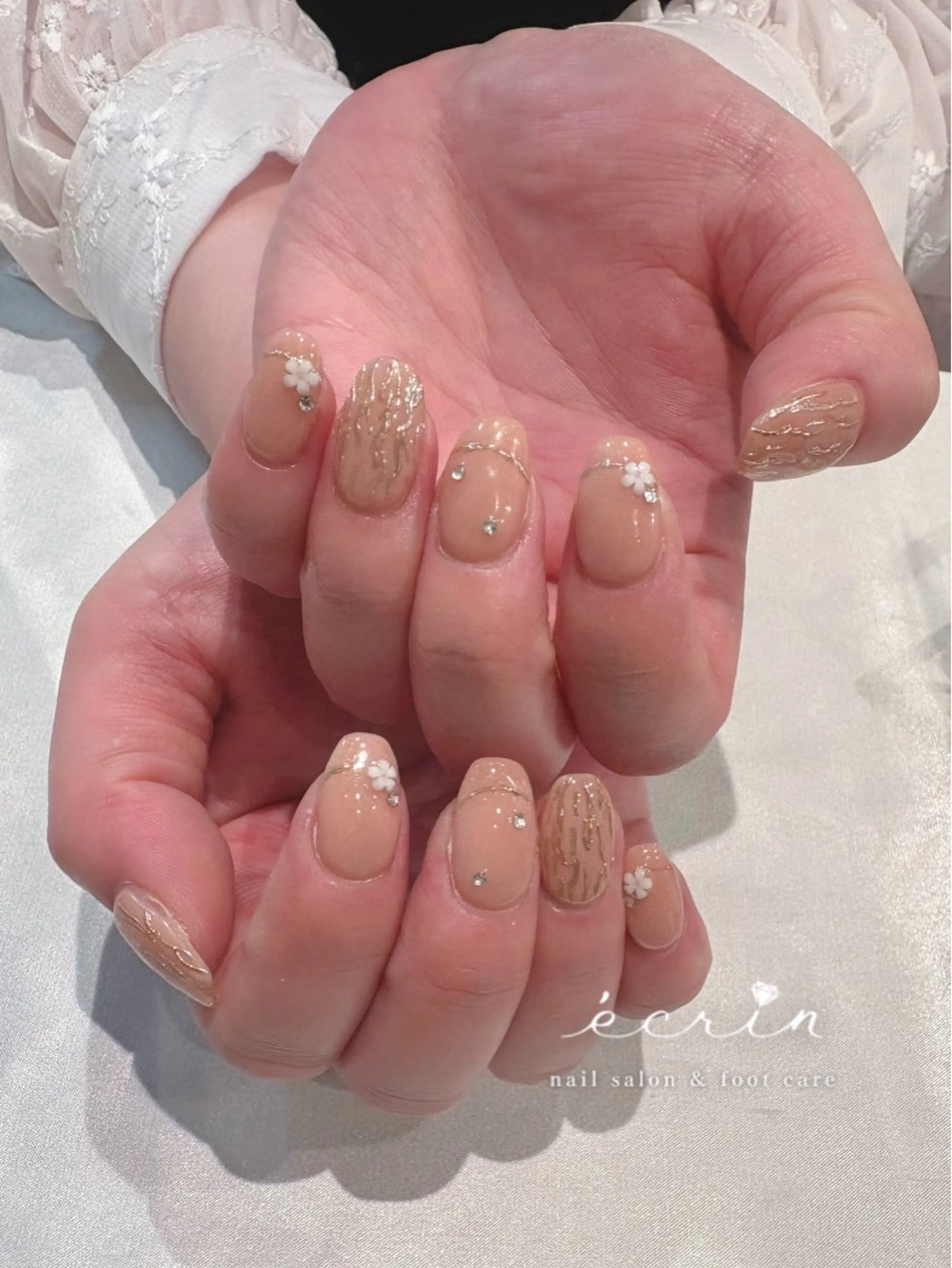 ネイル ecrin エクラン Haruka🌼のネイルデザイン