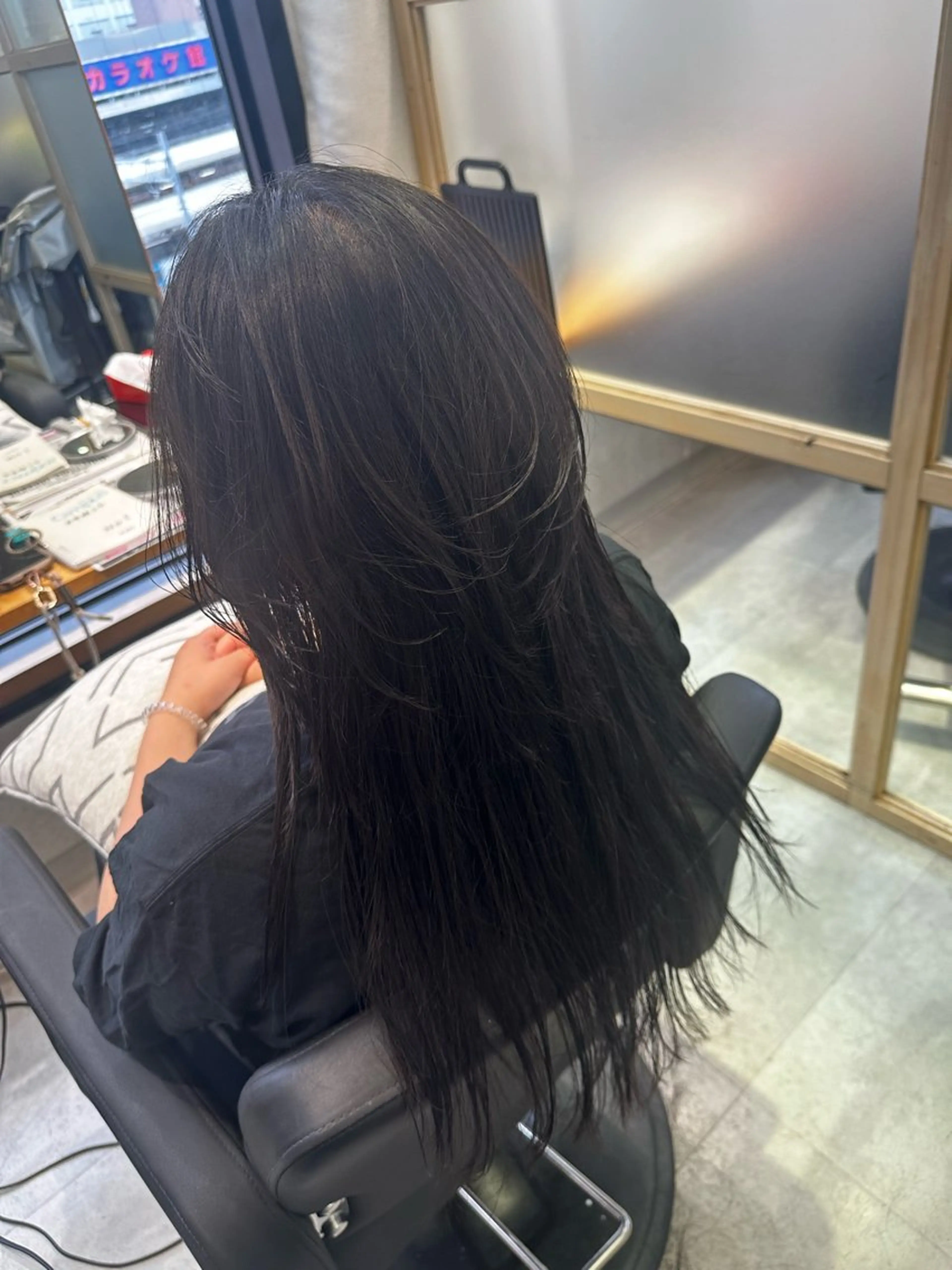 ロング デザインカット カット トリートメント 上野/エフェクトブリ ーチ✂︎touiのヘアスタイル