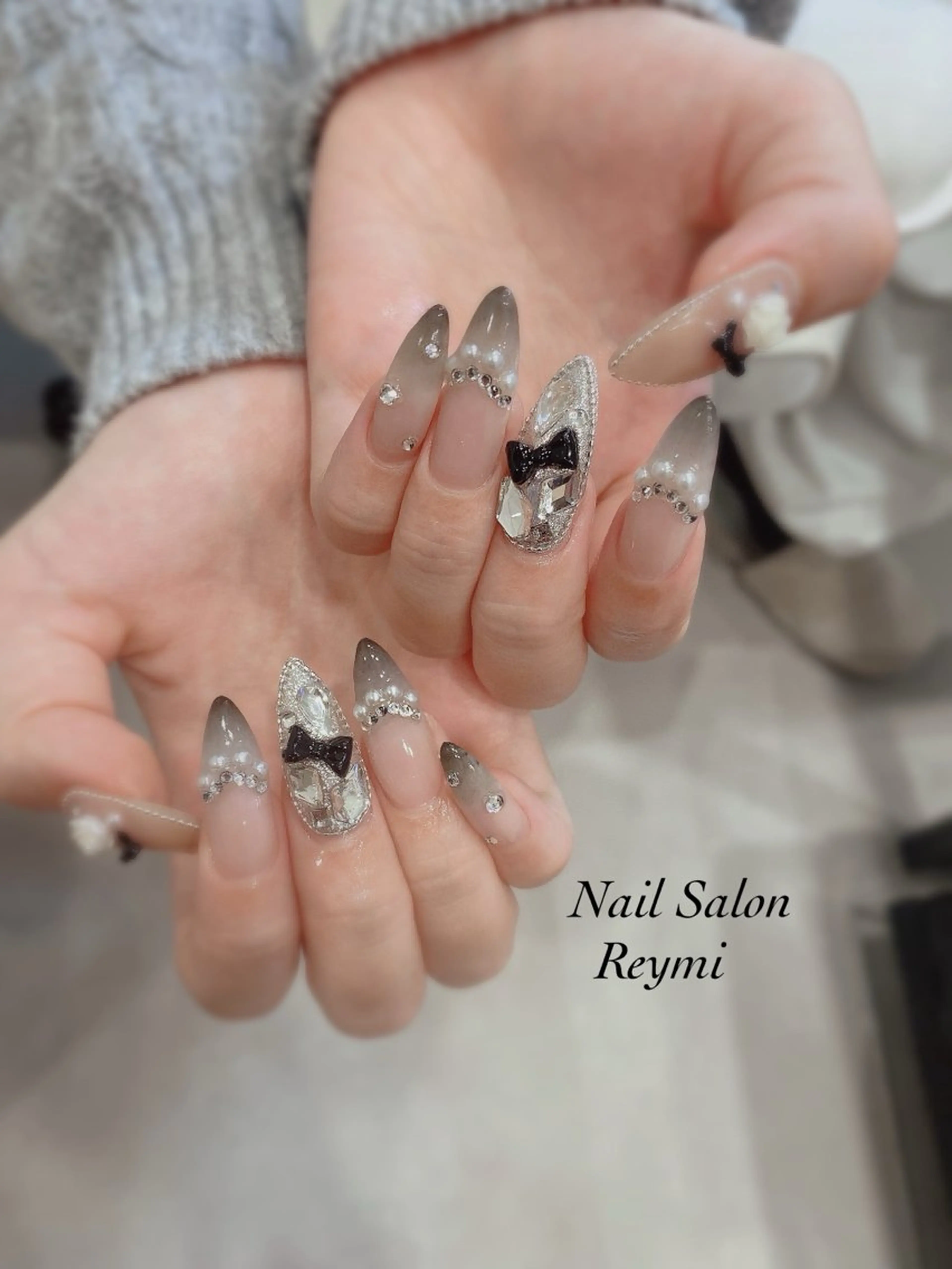 ネイル 佐藤 帆乃香のネイルデザイン