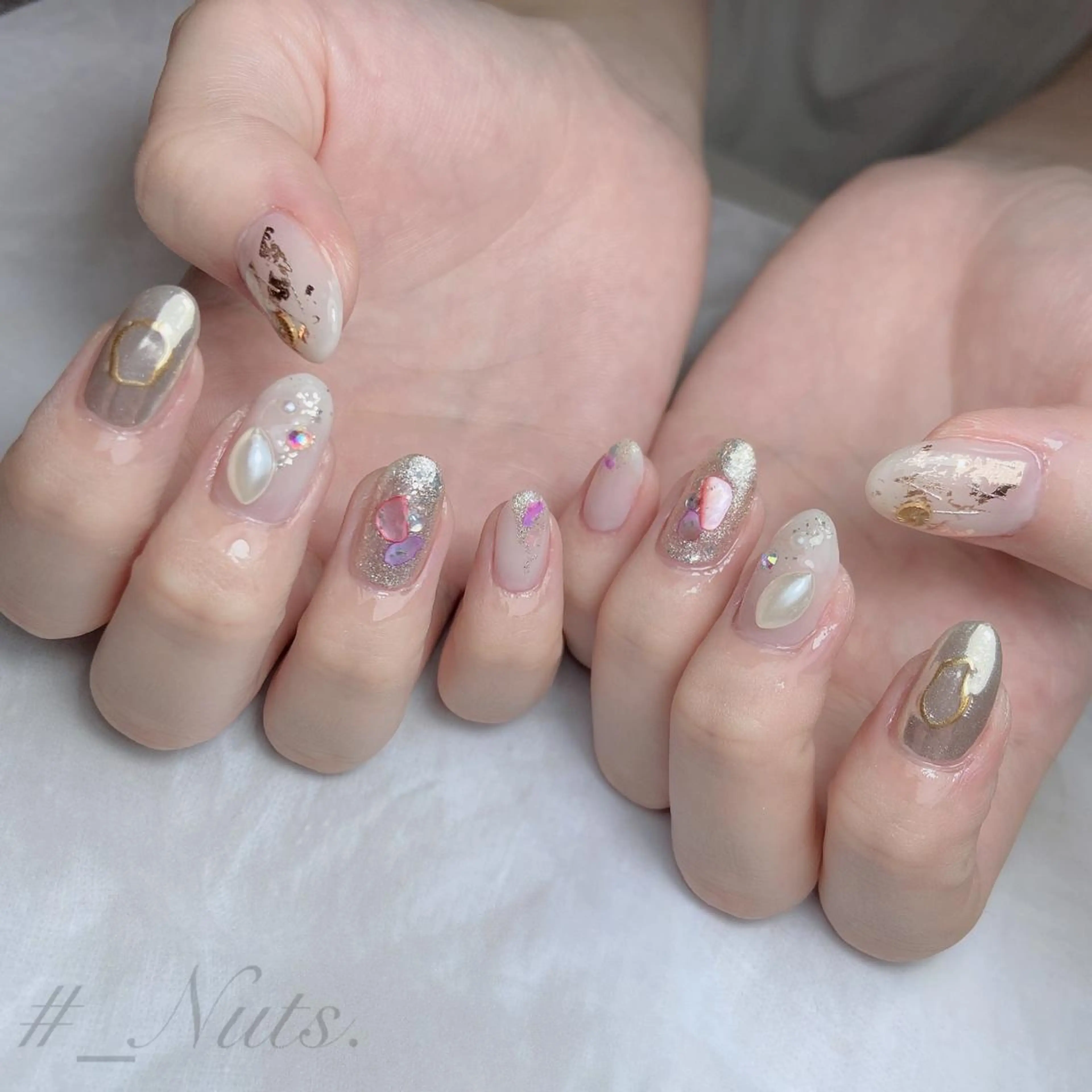 ネイル 土居 夏美/束感マツエクのマツエク・マツパデザイン