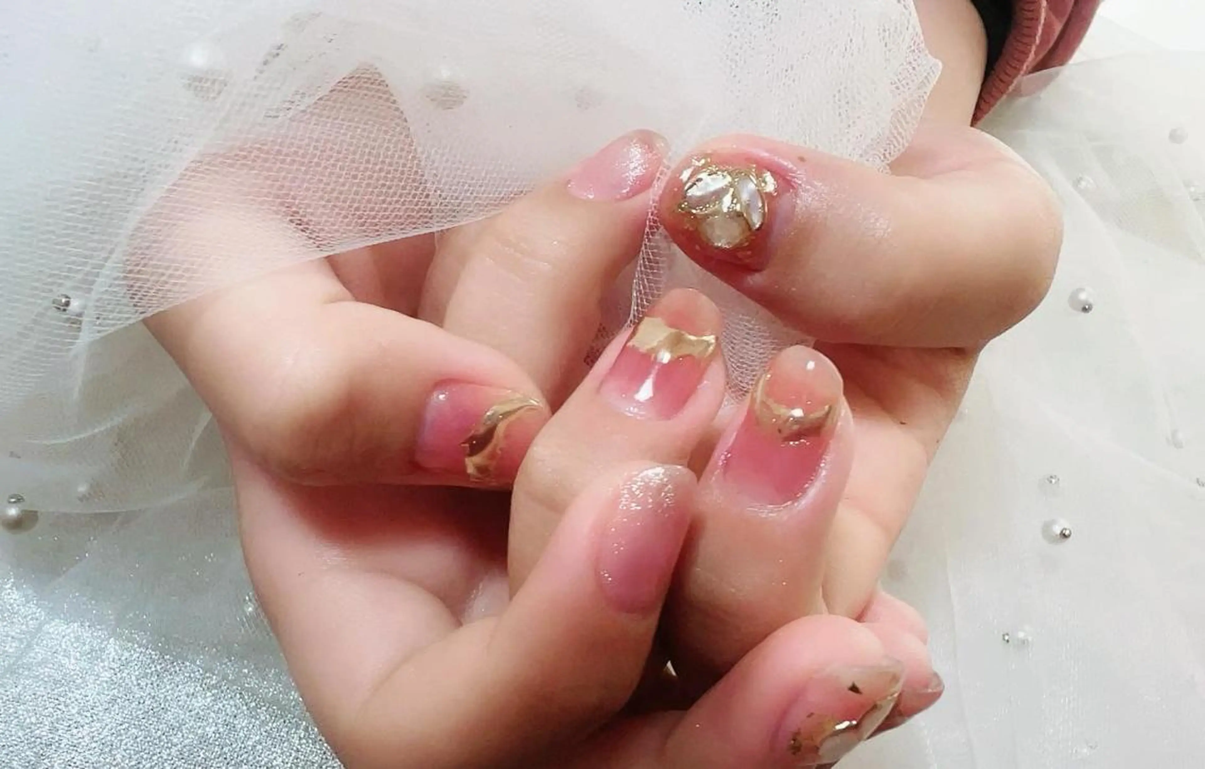 ネイル 🫧Lua.nail 🍒emuのネイルデザイン