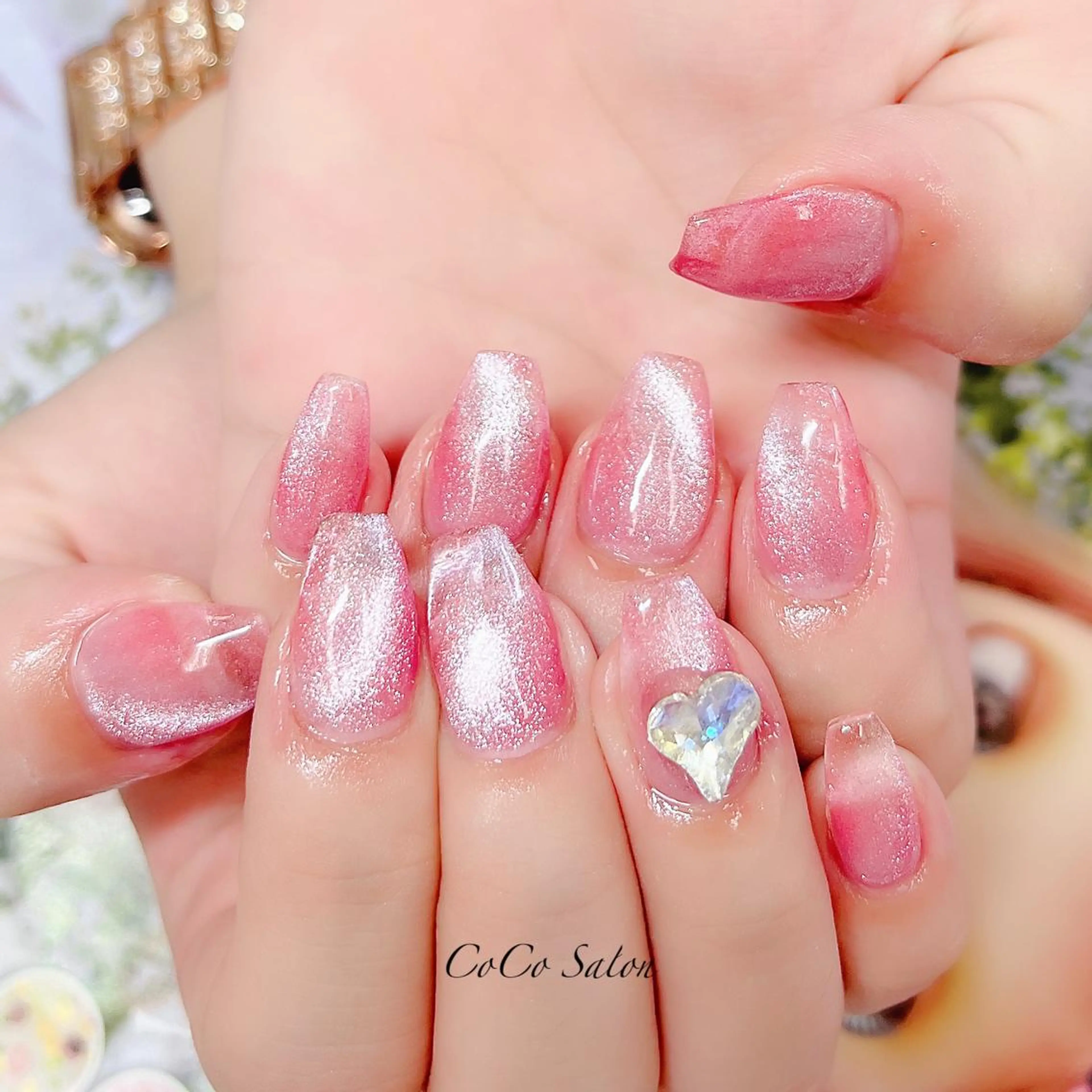 ネイル 成人式 長さ出し ジェルネイル ハート キラキラネイル ハンドネイル CoCoSalon ネイル/まつ毛予約のネイルデザイン