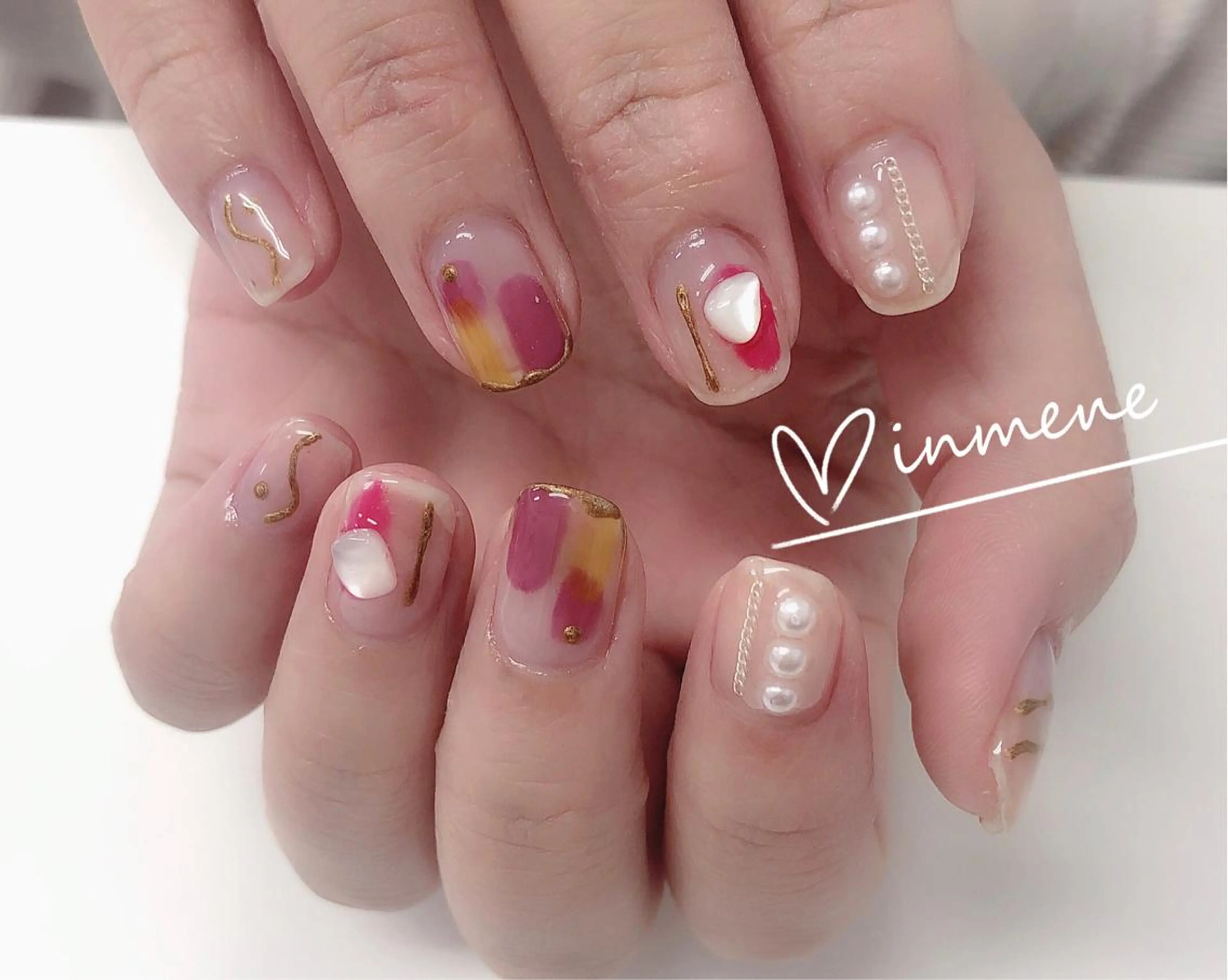 ネイル IN MENEのネイルデザイン