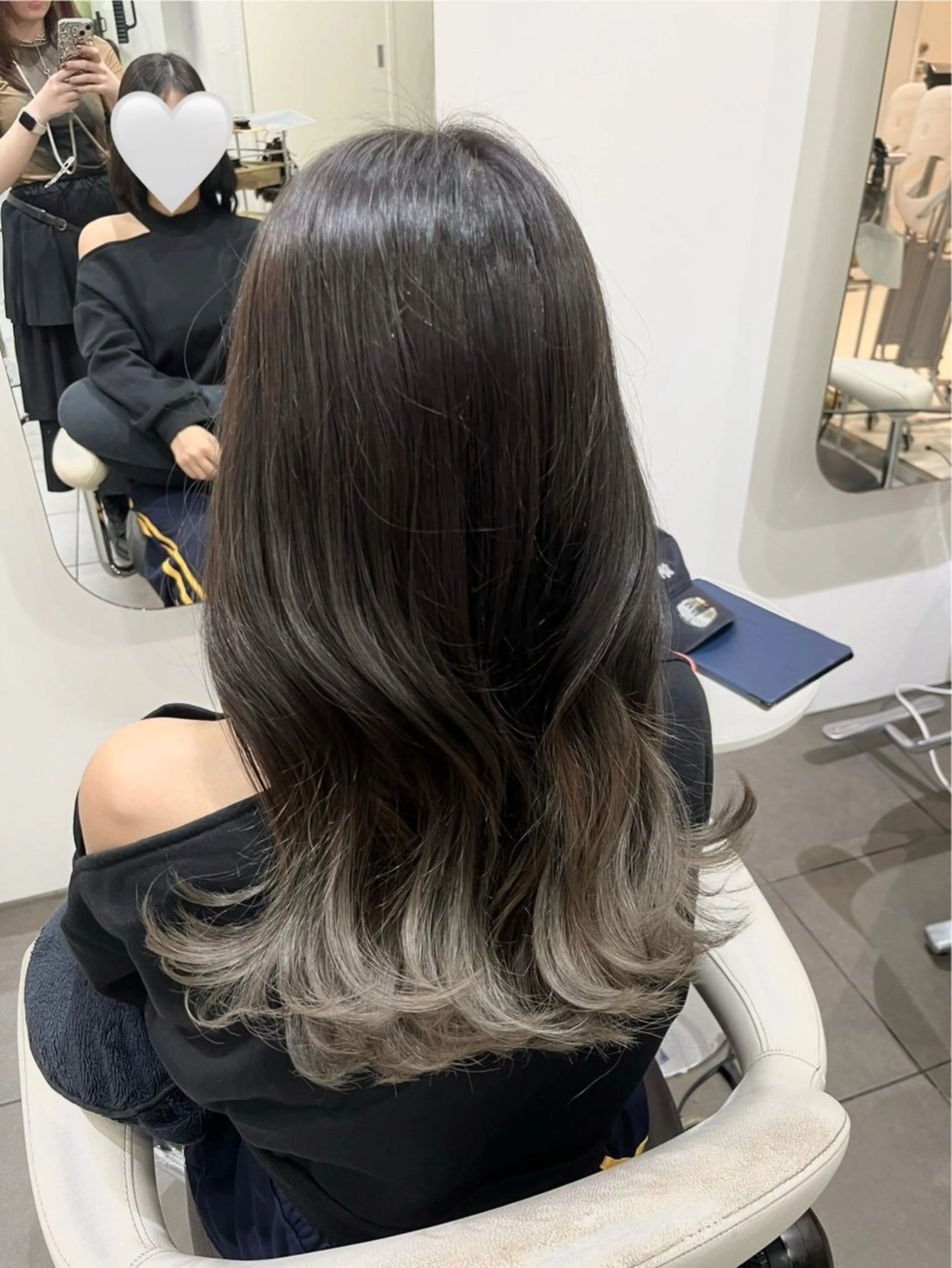 ロング カラー レイヤー／ボブ/艶髪 🎀ENA🎀のヘアスタイル