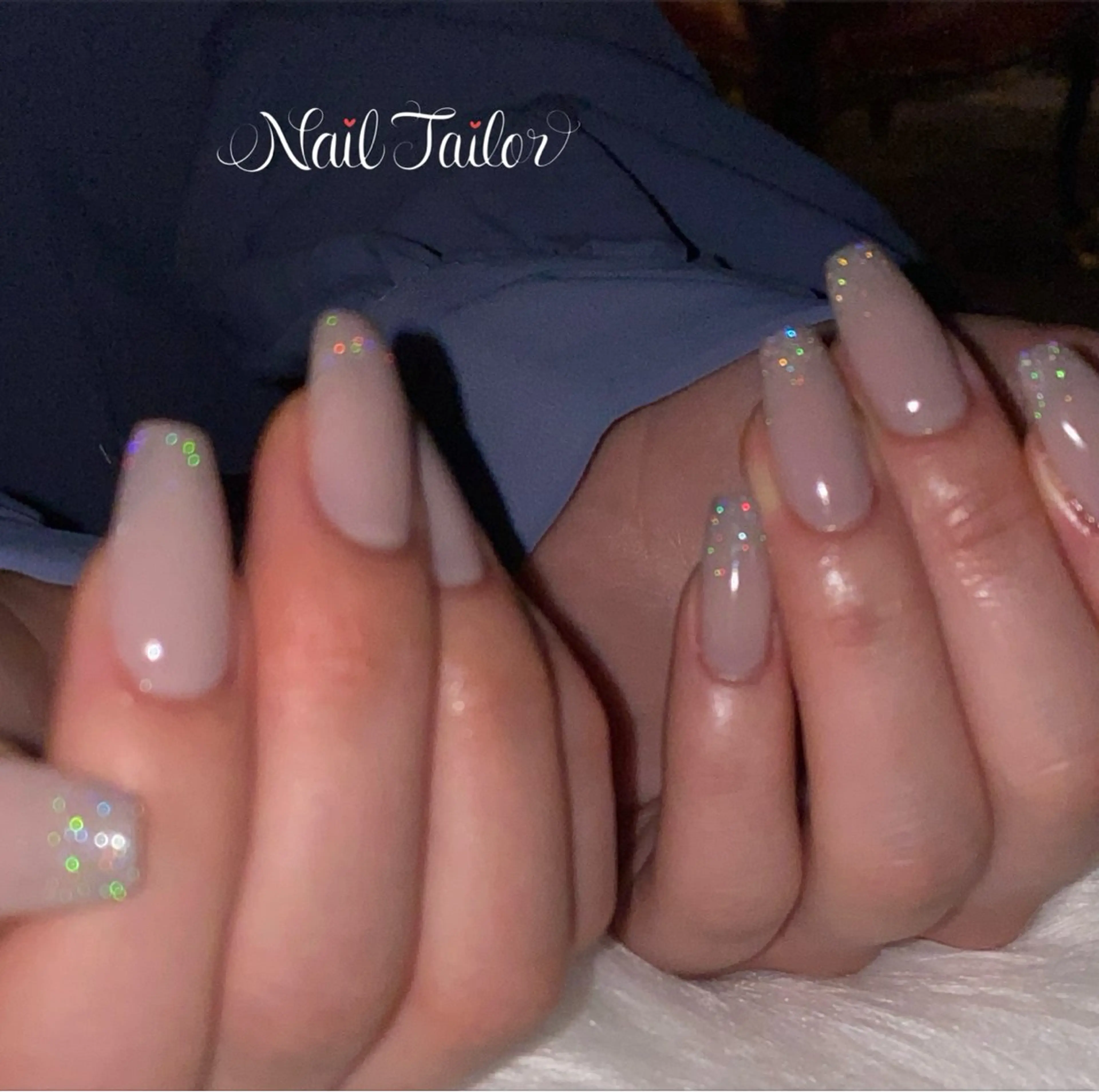 ネイル 長さ出し ジェルネイル ラメ(グリッター) ロングネイル オフィスネイル ハンドネイル 〜Nail Tailor〜　ネイルテイラー所属・NailTailor ネイルテイラーのネイルデザイン