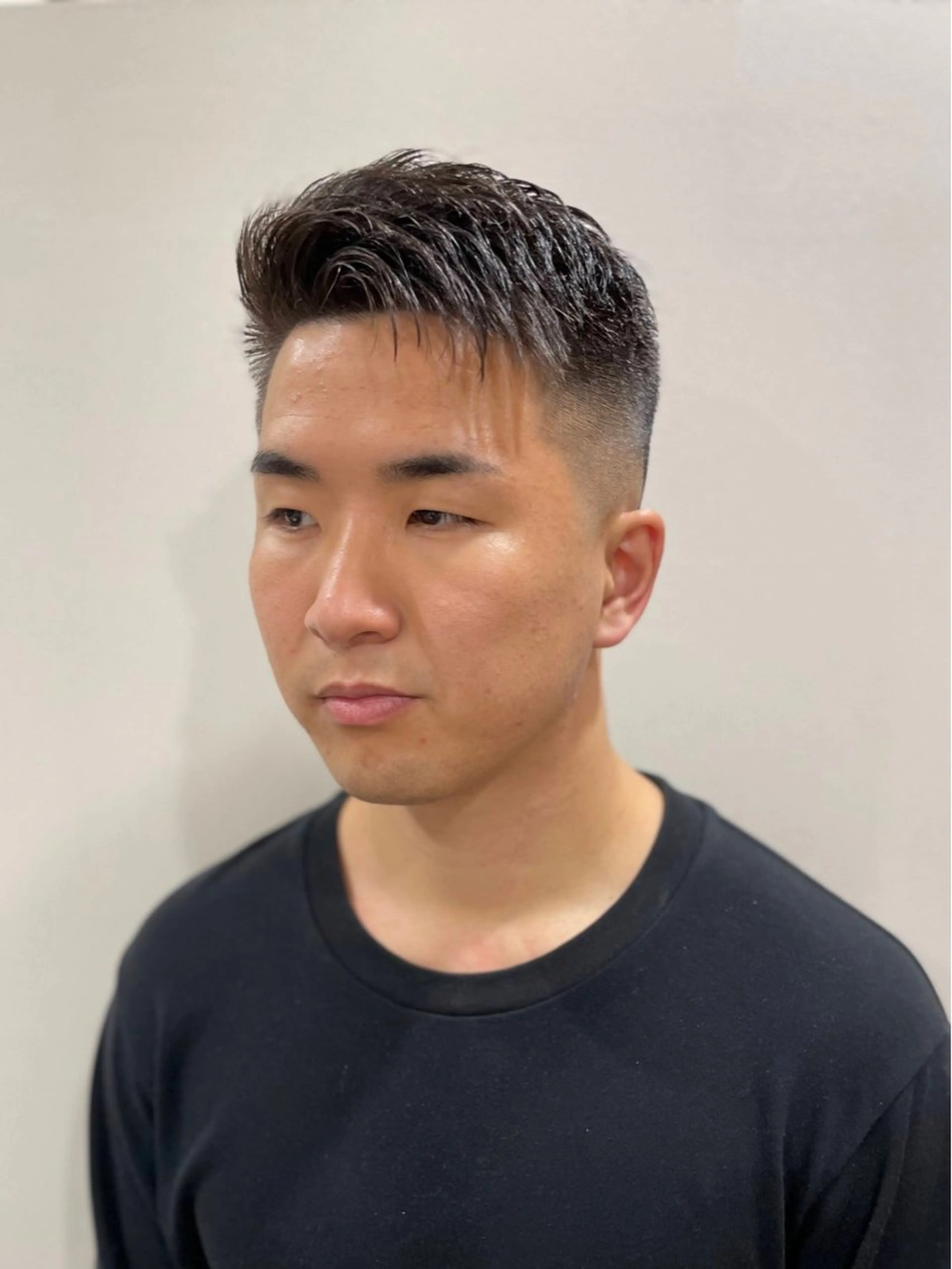 ショート ショートヘア グレイスフルバーバー新宿パークタワー店所属・【メンズパーマ/フェ ード特化】小野田悠希のヘアスタイル