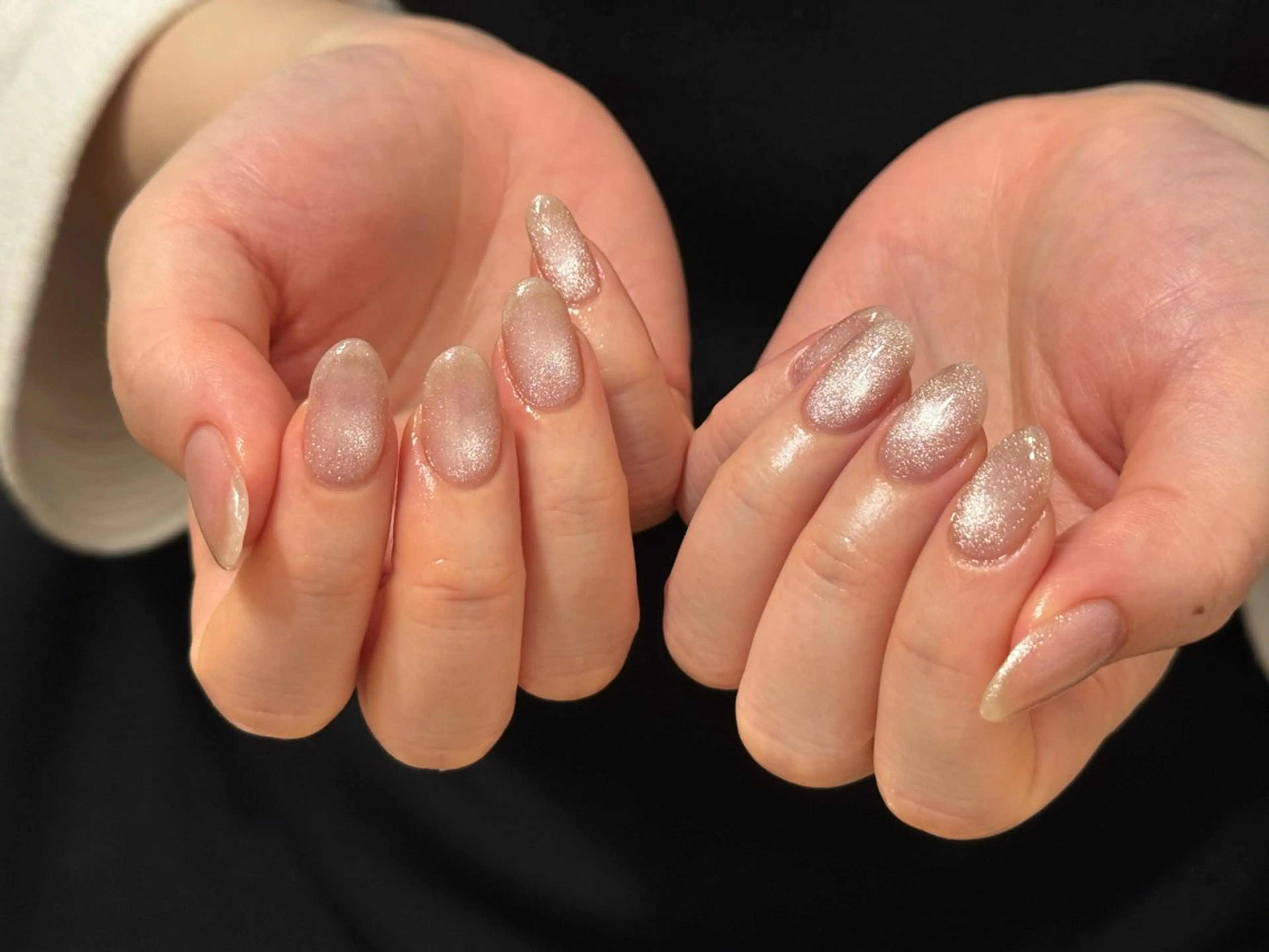 ネイル KITS ニュアンスネイルのネイルデザイン