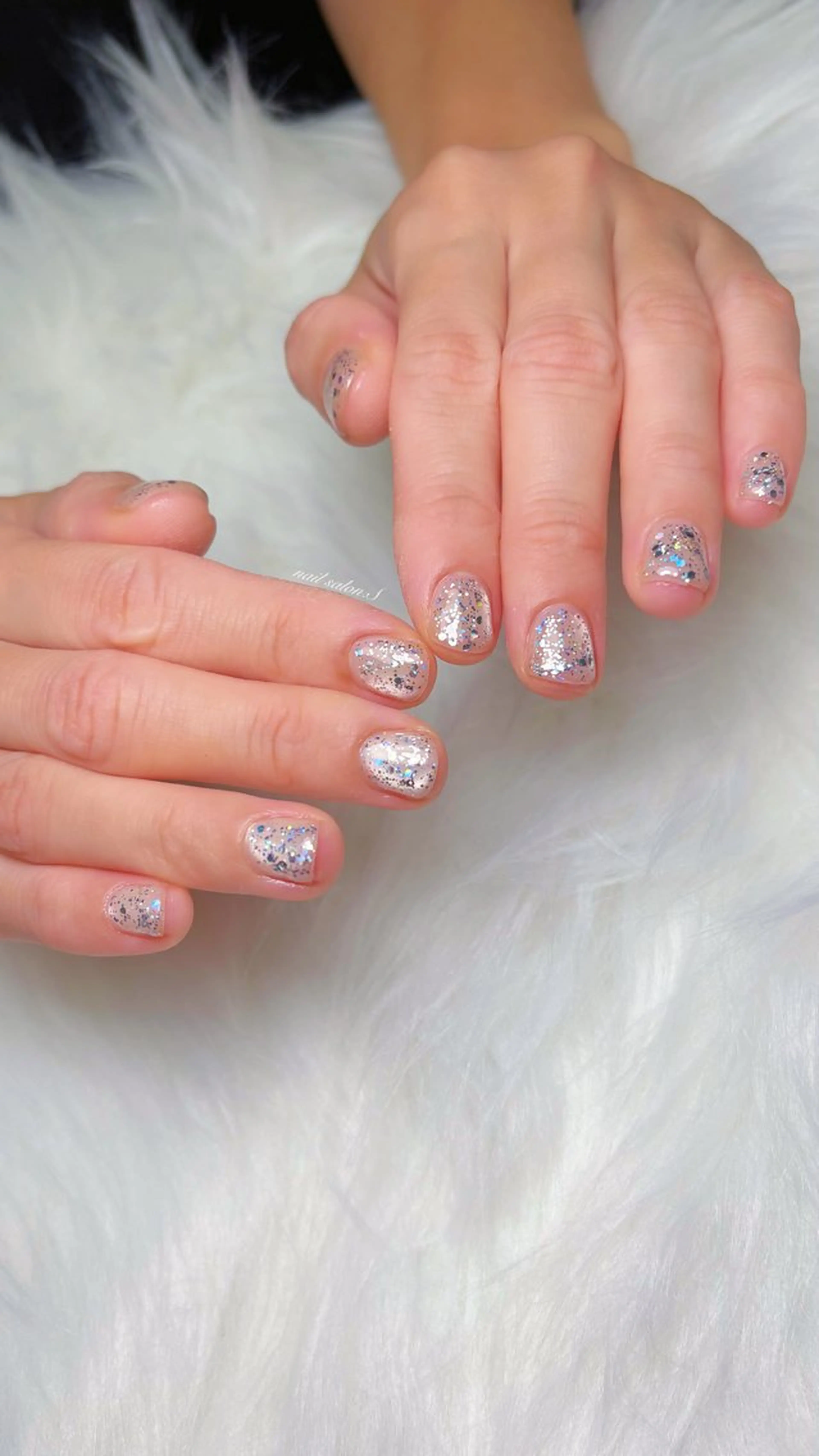 ネイル ラメ(グリッター) ハンドネイル 関山 志乃のネイルデザイン