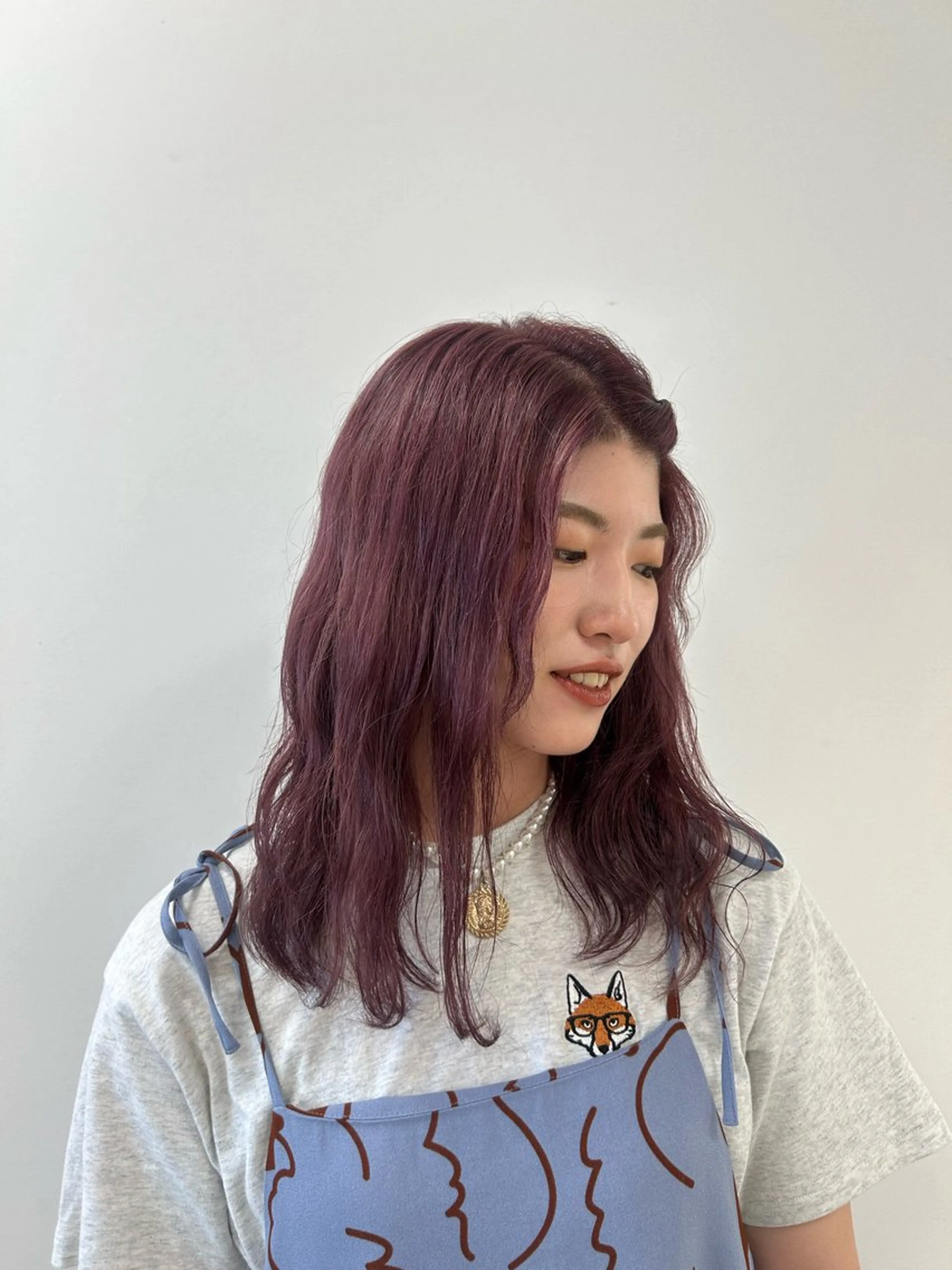 ミディアム カラー ヘアカラー トリートメント kenje luscaのヘアスタイル