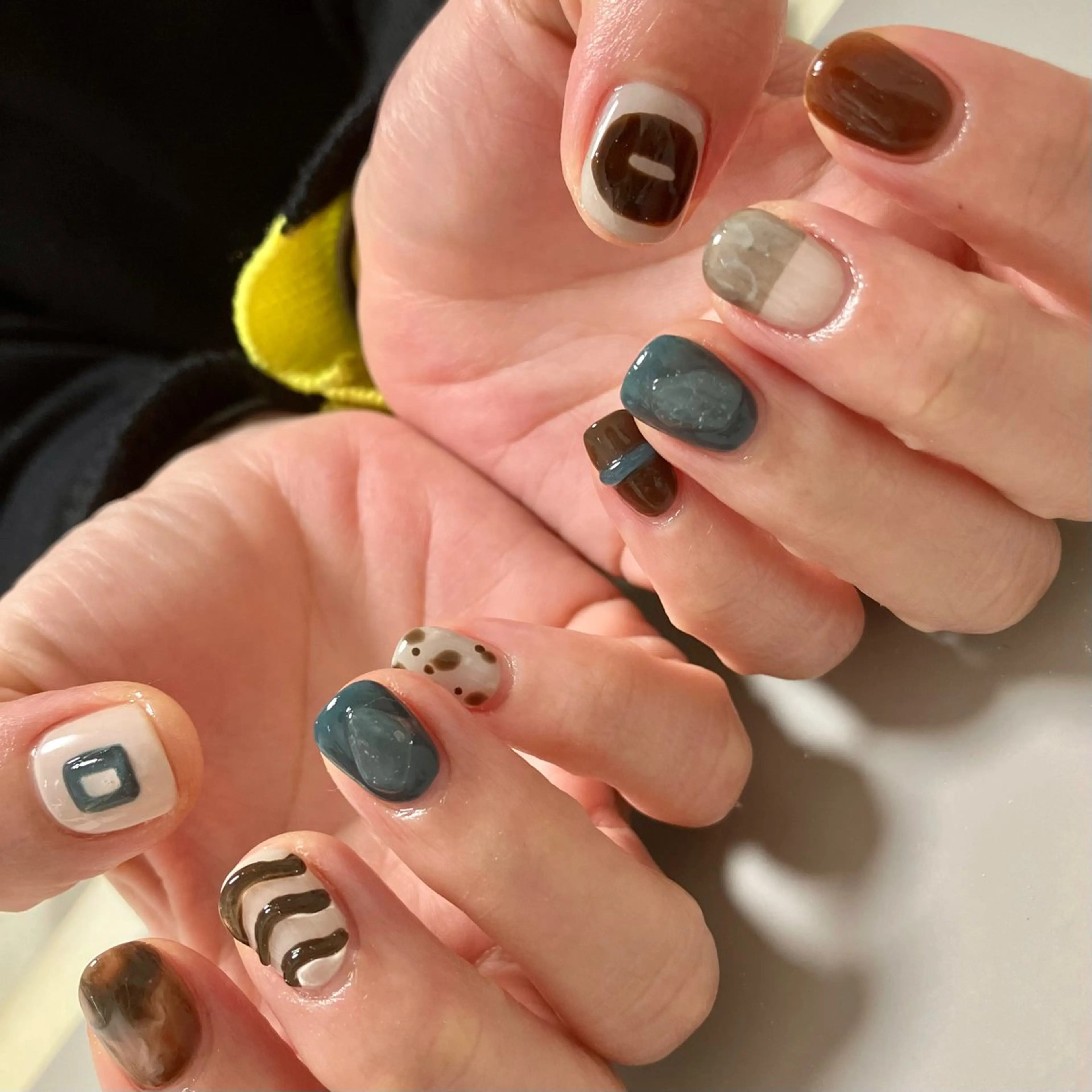 ネイル アートネイル ニュアンスネイル mmai_ linoahnailのネイルデザイン
