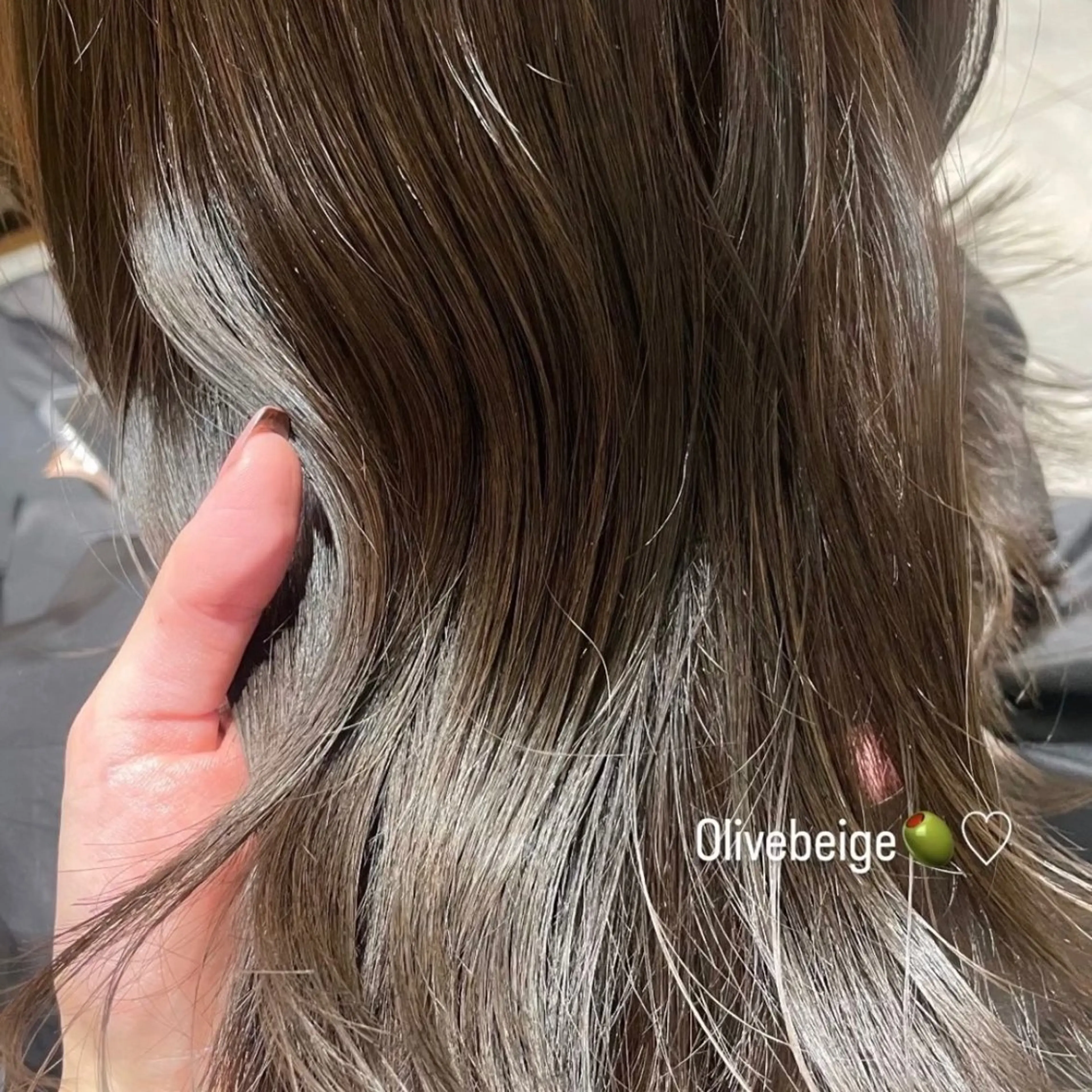 セミロング ヘアカラー トリートメント 顔周り/レイヤー🎀 natsumiのヘアスタイル