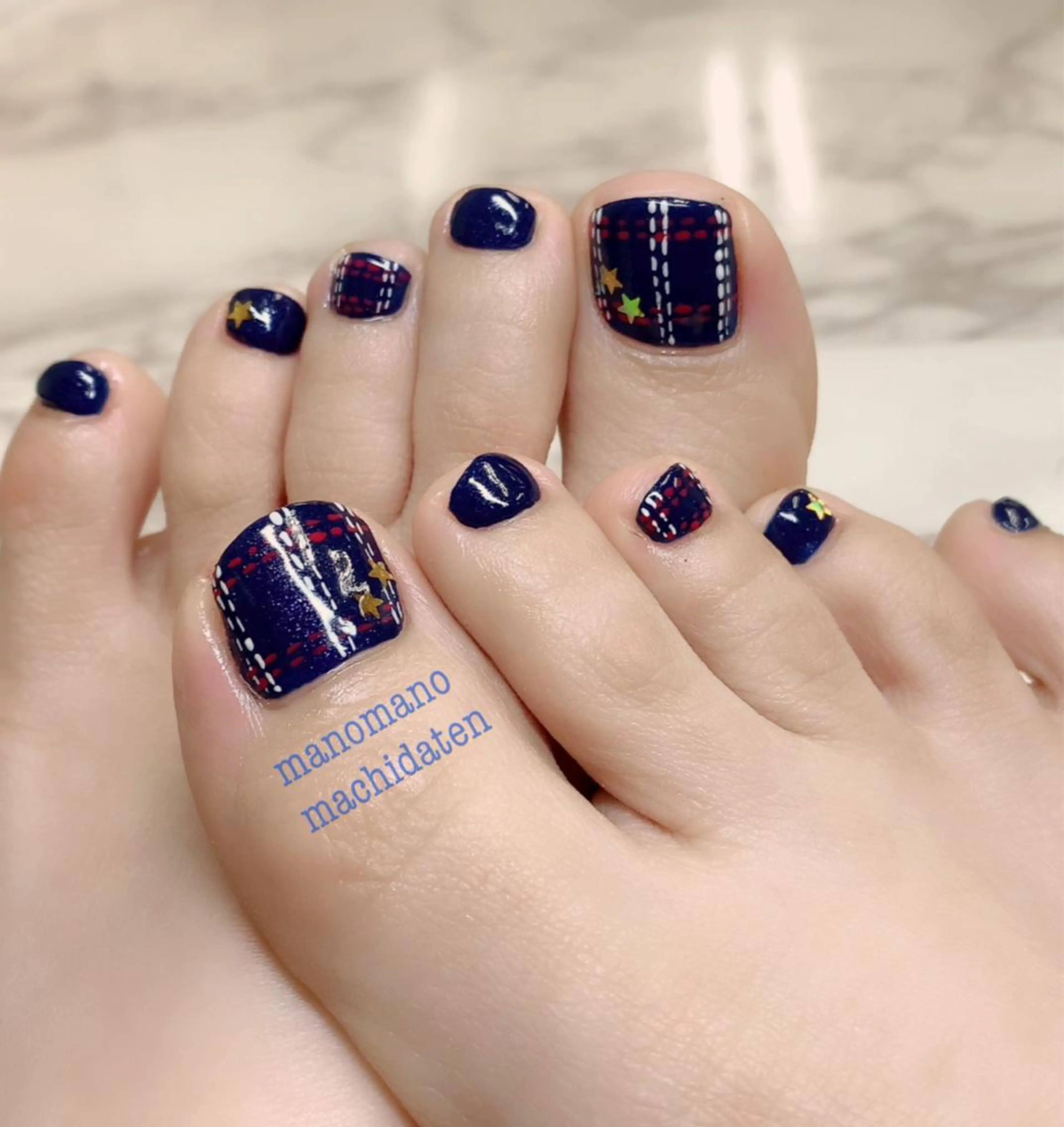 ネイル フットネイル ラウバイマノマノ なかざとのネイルデザイン