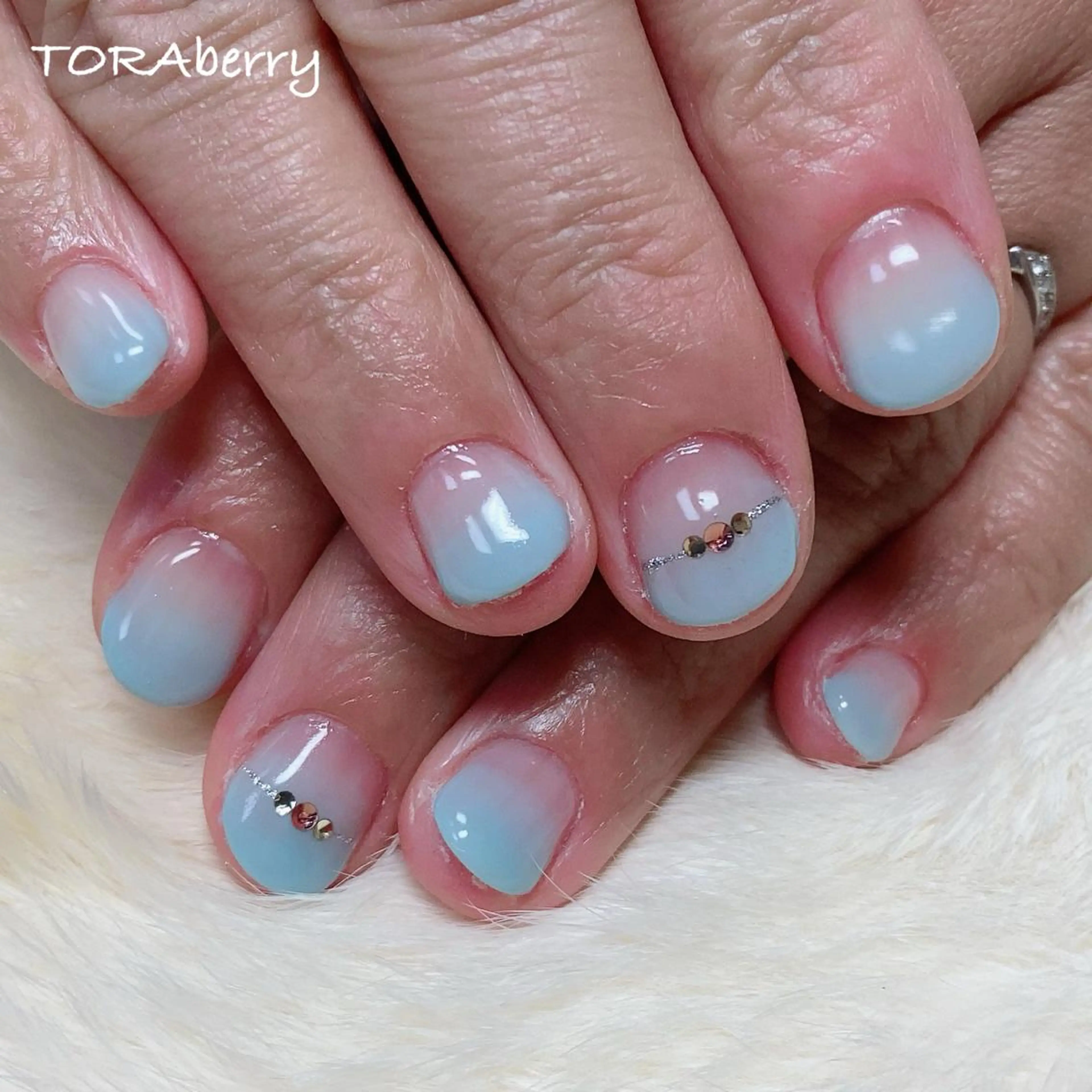 ネイル ハンドネイル ネイリスト なつみのネイルデザイン