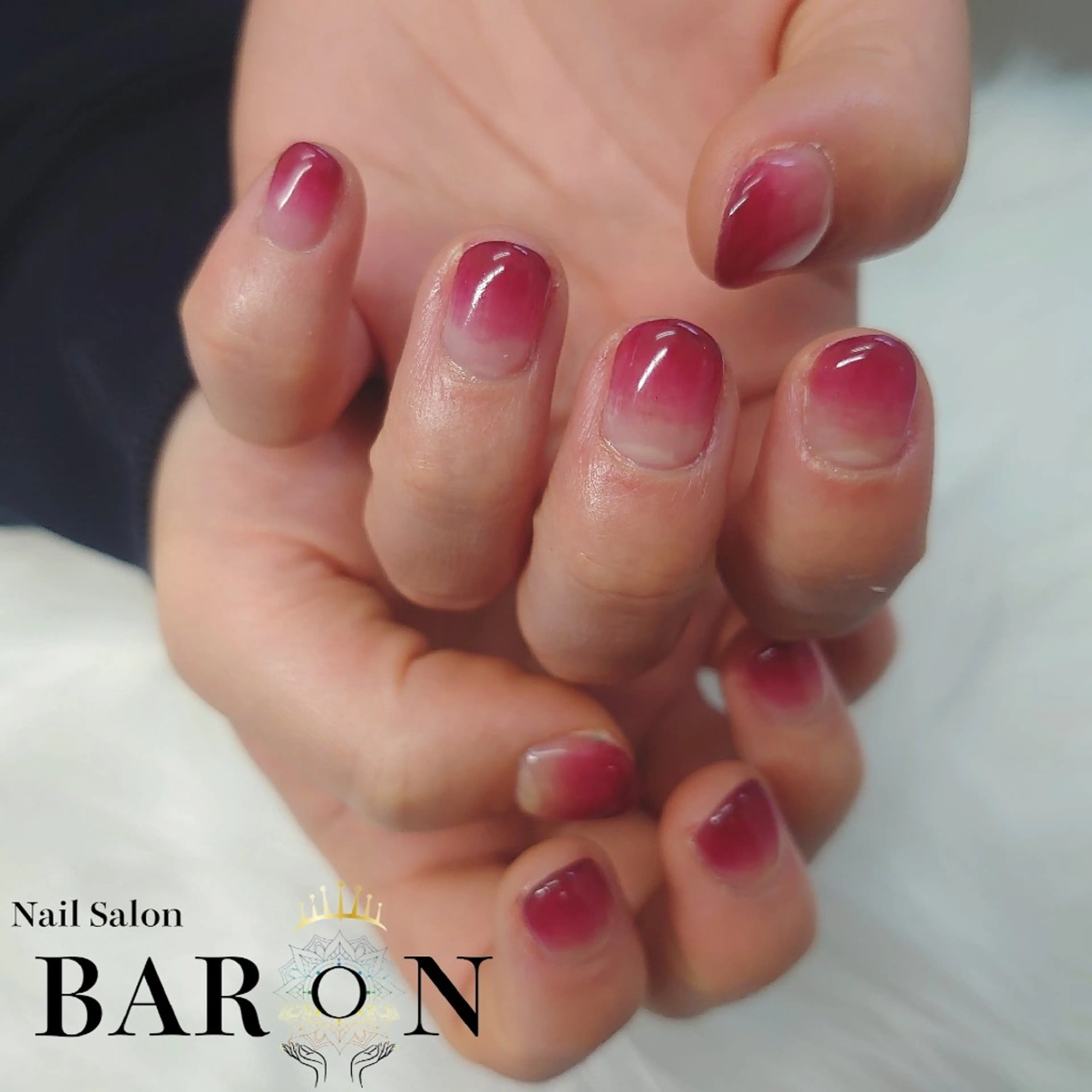 ネイル グラデーション ♛BARON♛ AOIのネイルデザイン