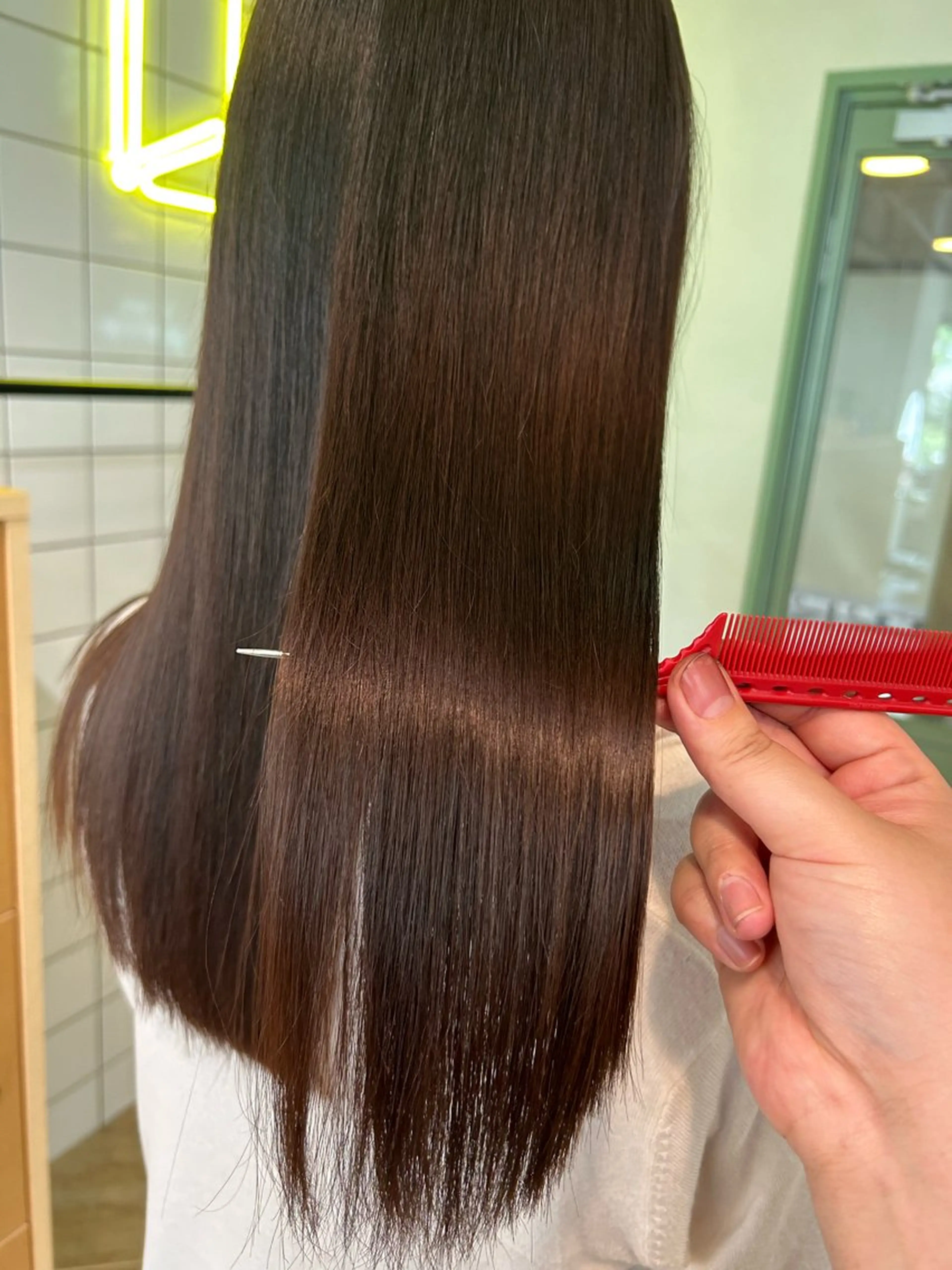 ロング カラー ヘアカラー トリートメント ベージュ/ダブルカラ ー/新潟駅/青柳萌果のヘアスタイル