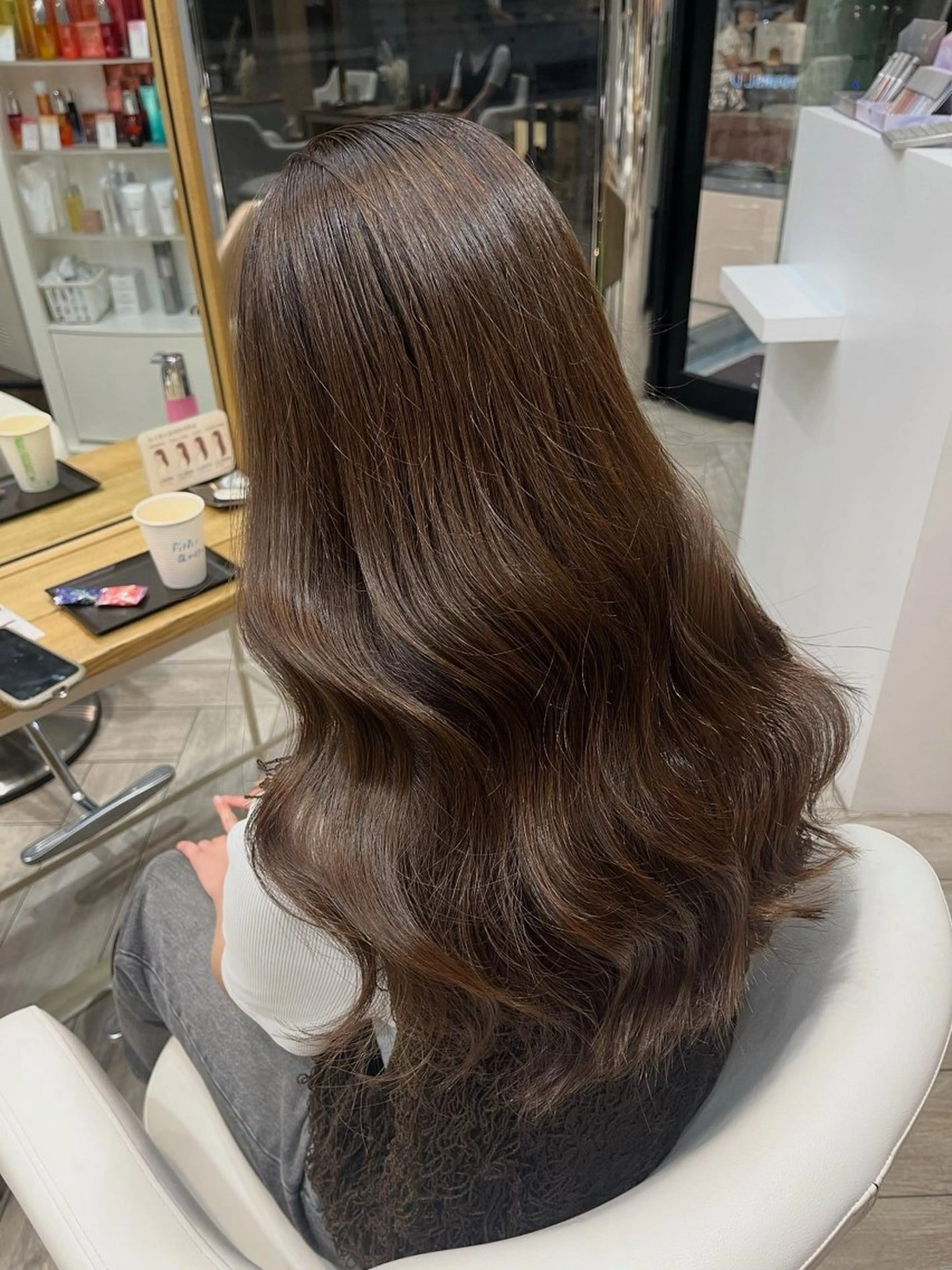ロング カット ヘアカラー トリートメント AVANCE. chisatoのヘアスタイル