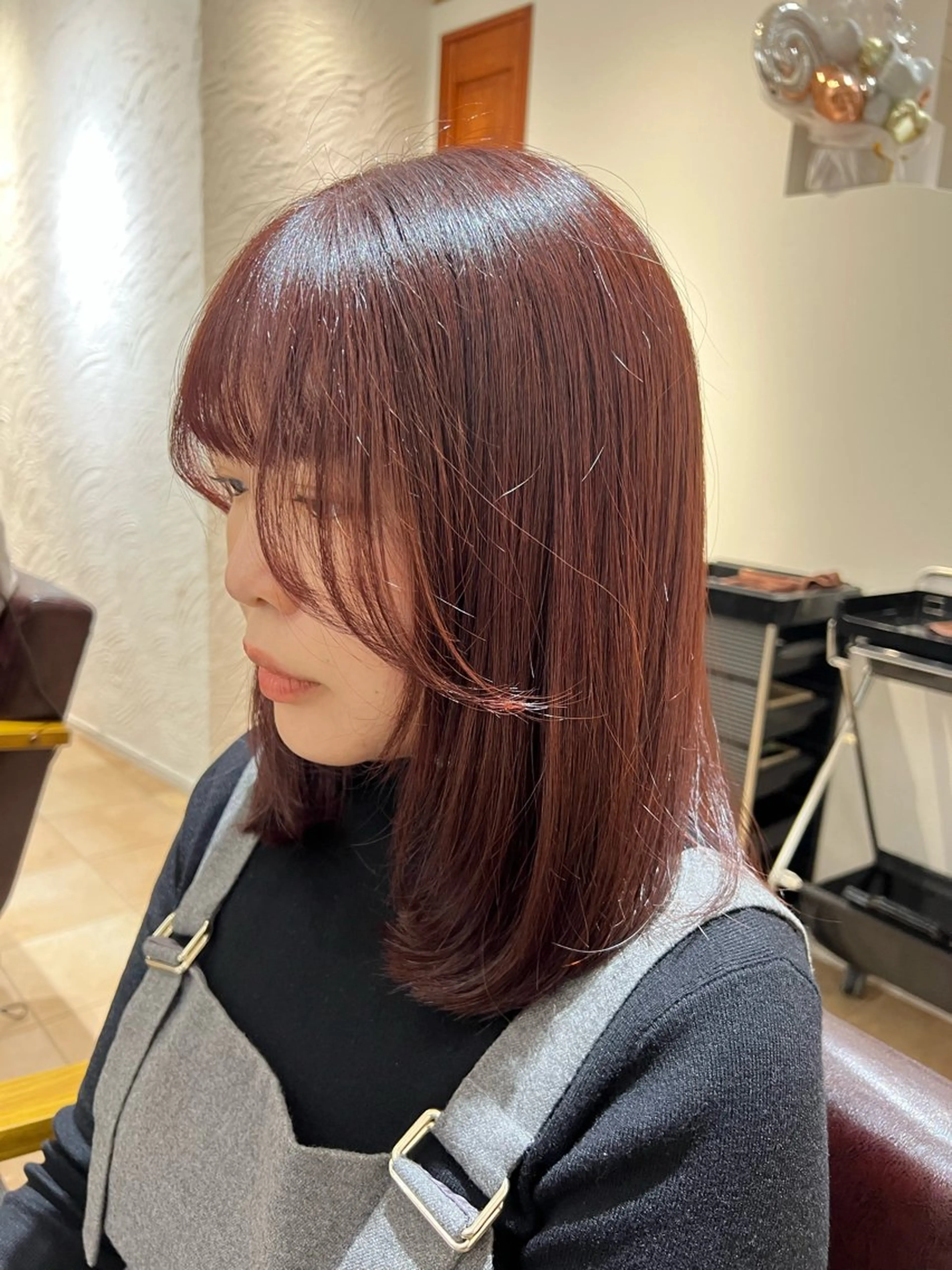 ミディアム カラー 🥀韓国ヘア🥀 宮津真菜のヘアスタイル