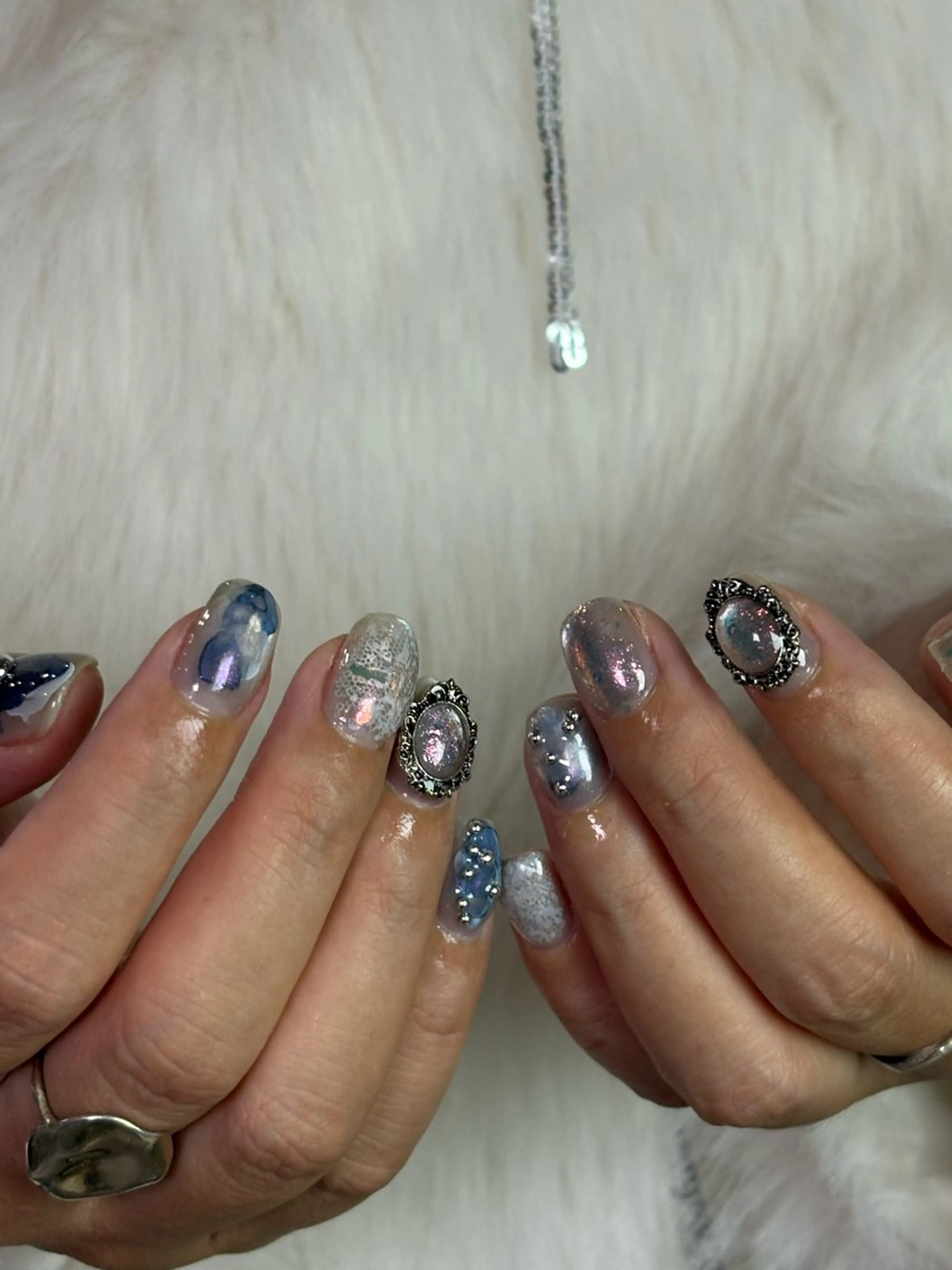 ネイル Dark Honey Ivyのネイルデザイン