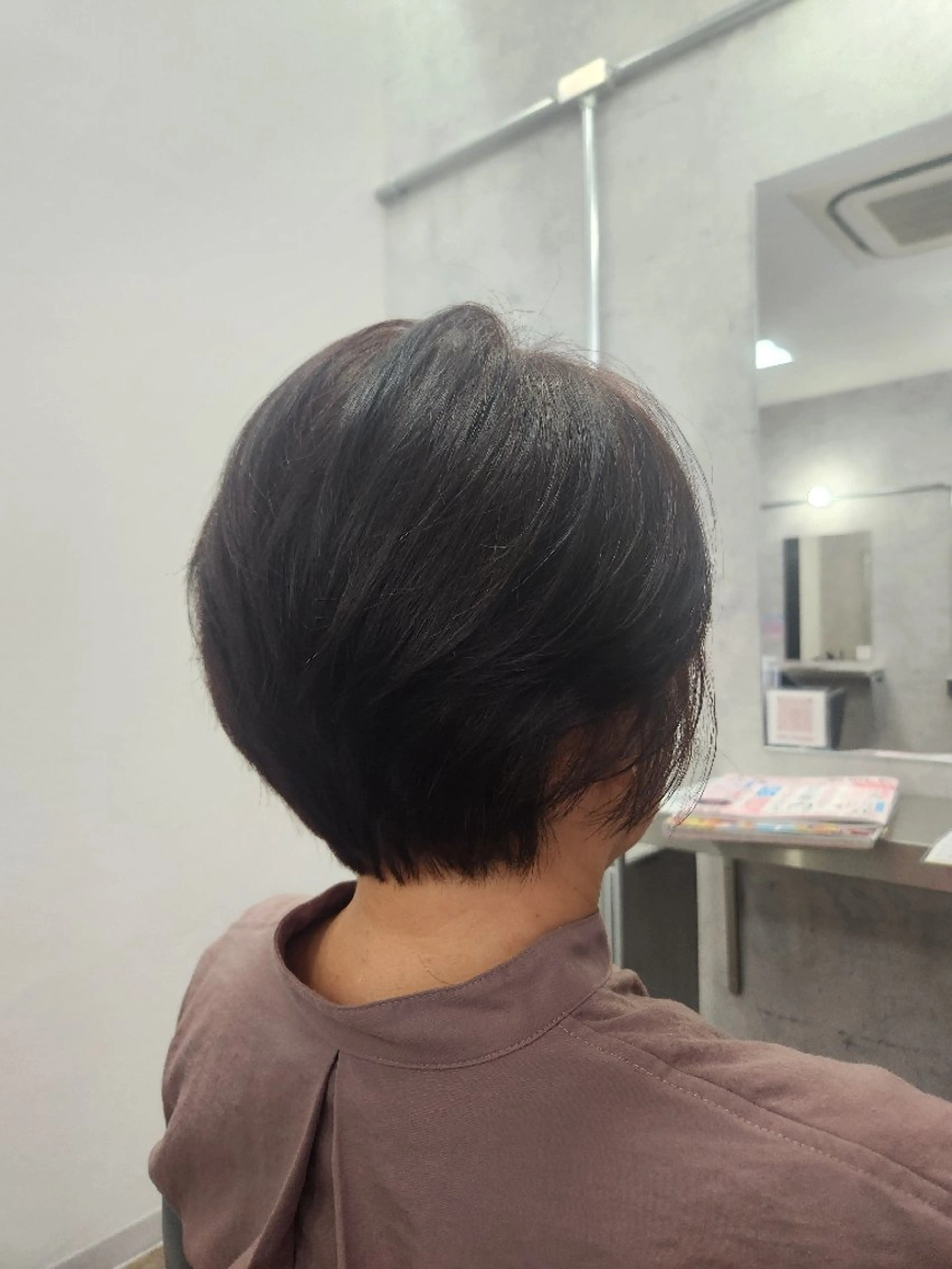 ショート 上杉 彩佳のヘアスタイル