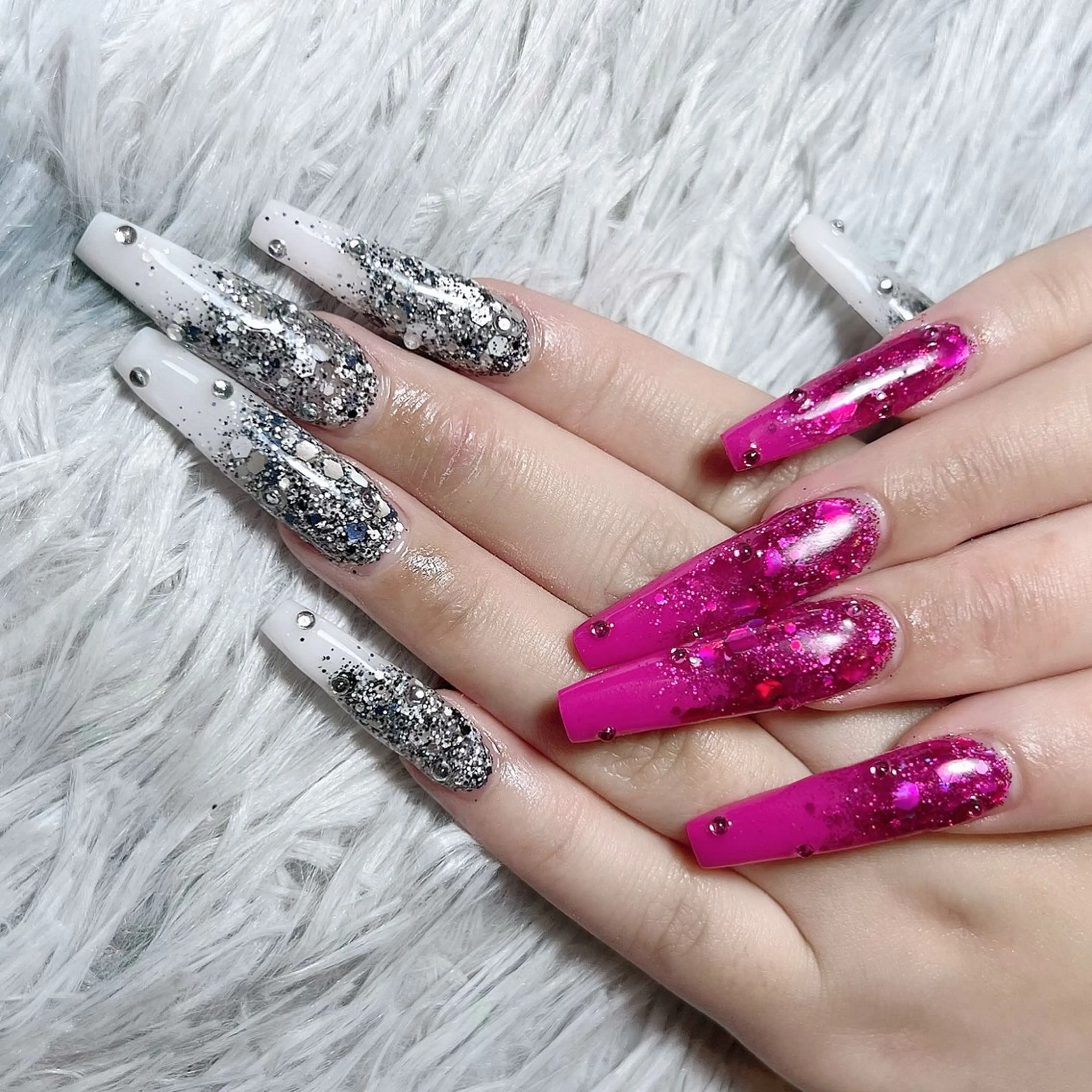 ネイル ロングネイル スカルプネイル ハンドネイル シェヌネイル JURAのネイルデザイン