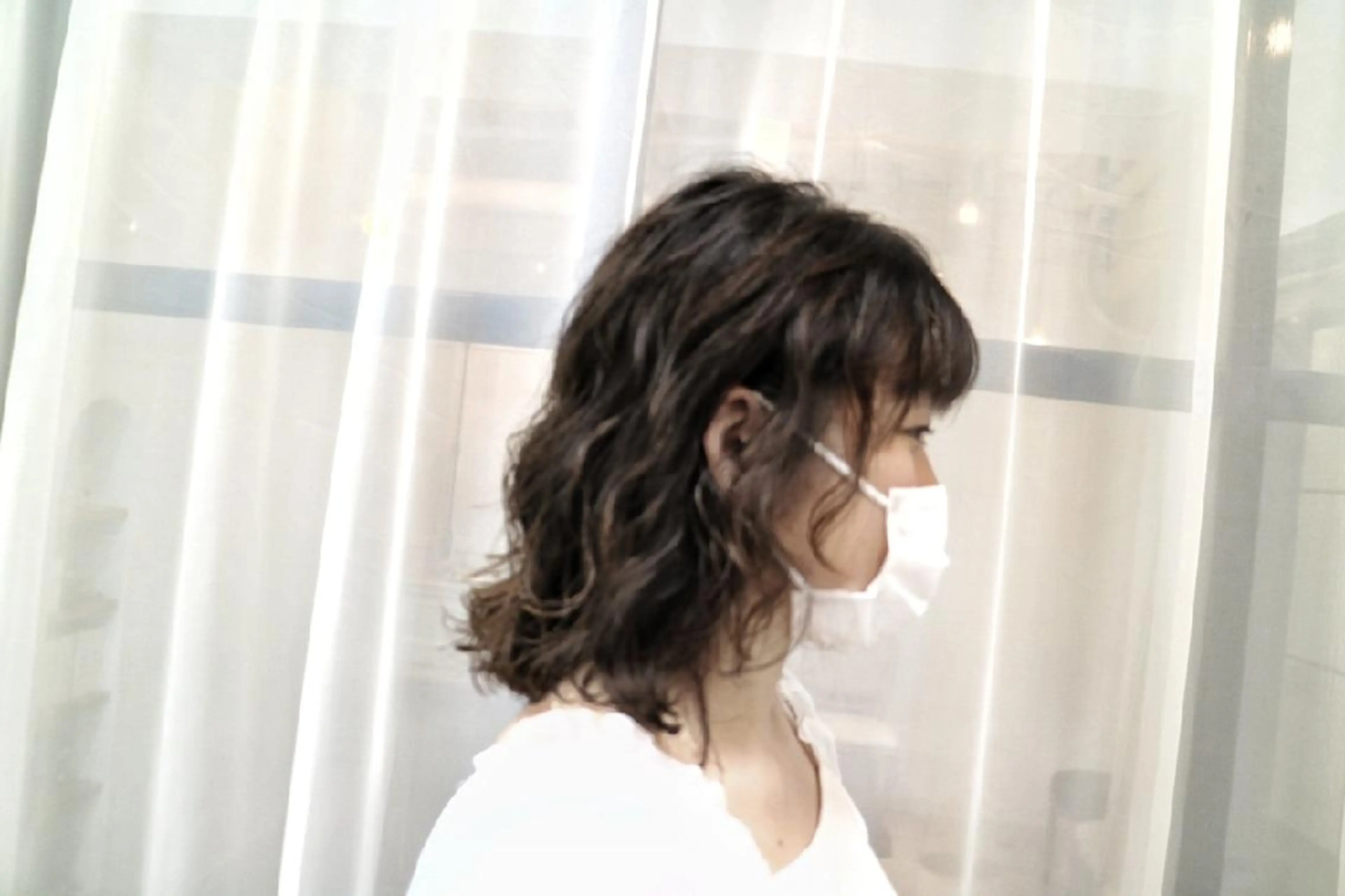 セミロング パーマ セミロングパーマ 顔周りカット 大場 友稀のヘアスタイル