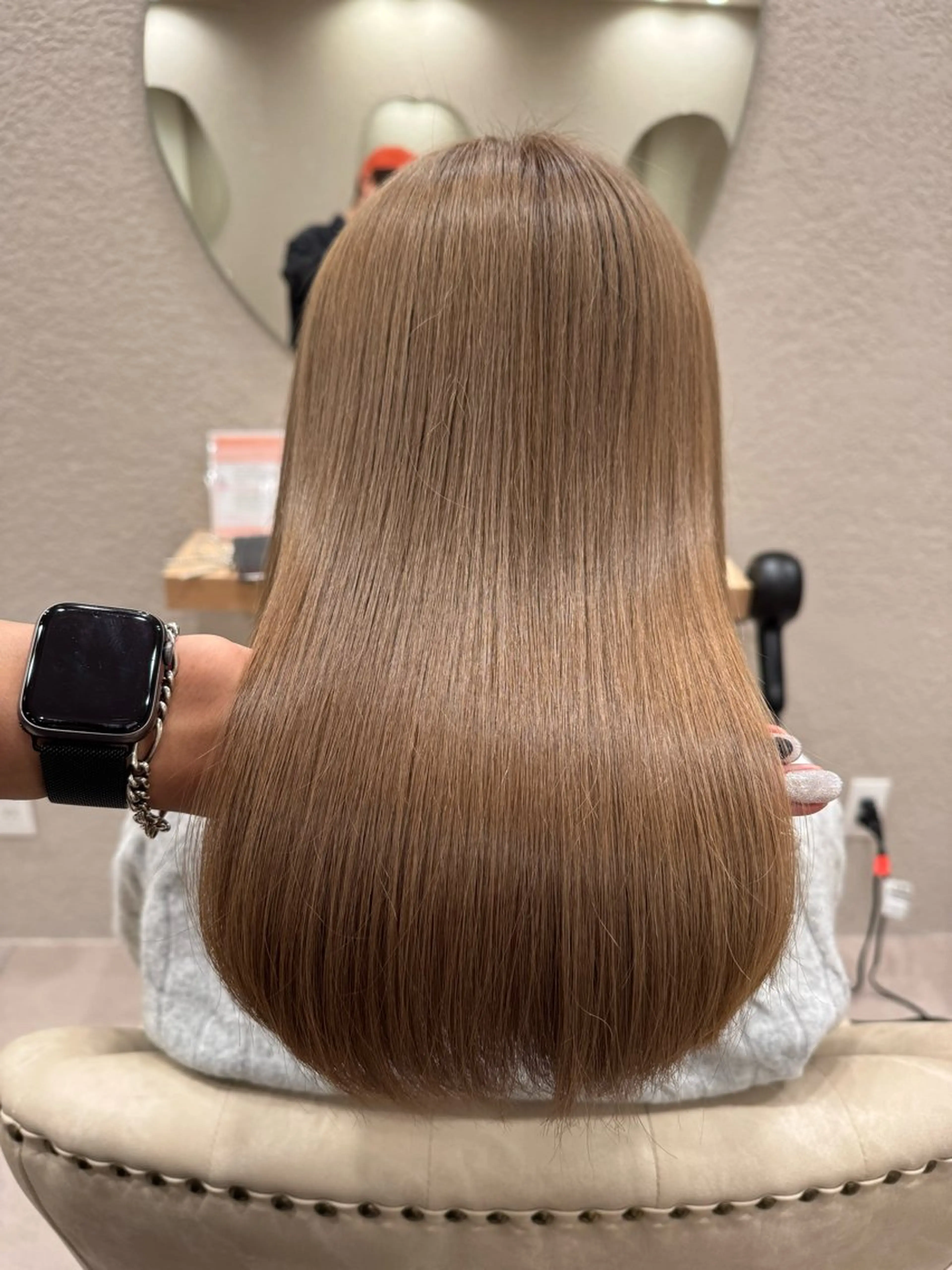 ミディアム カラー ヘアカラー トリートメント 蟹江 聡太✨レイヤーカットのヘアスタイル