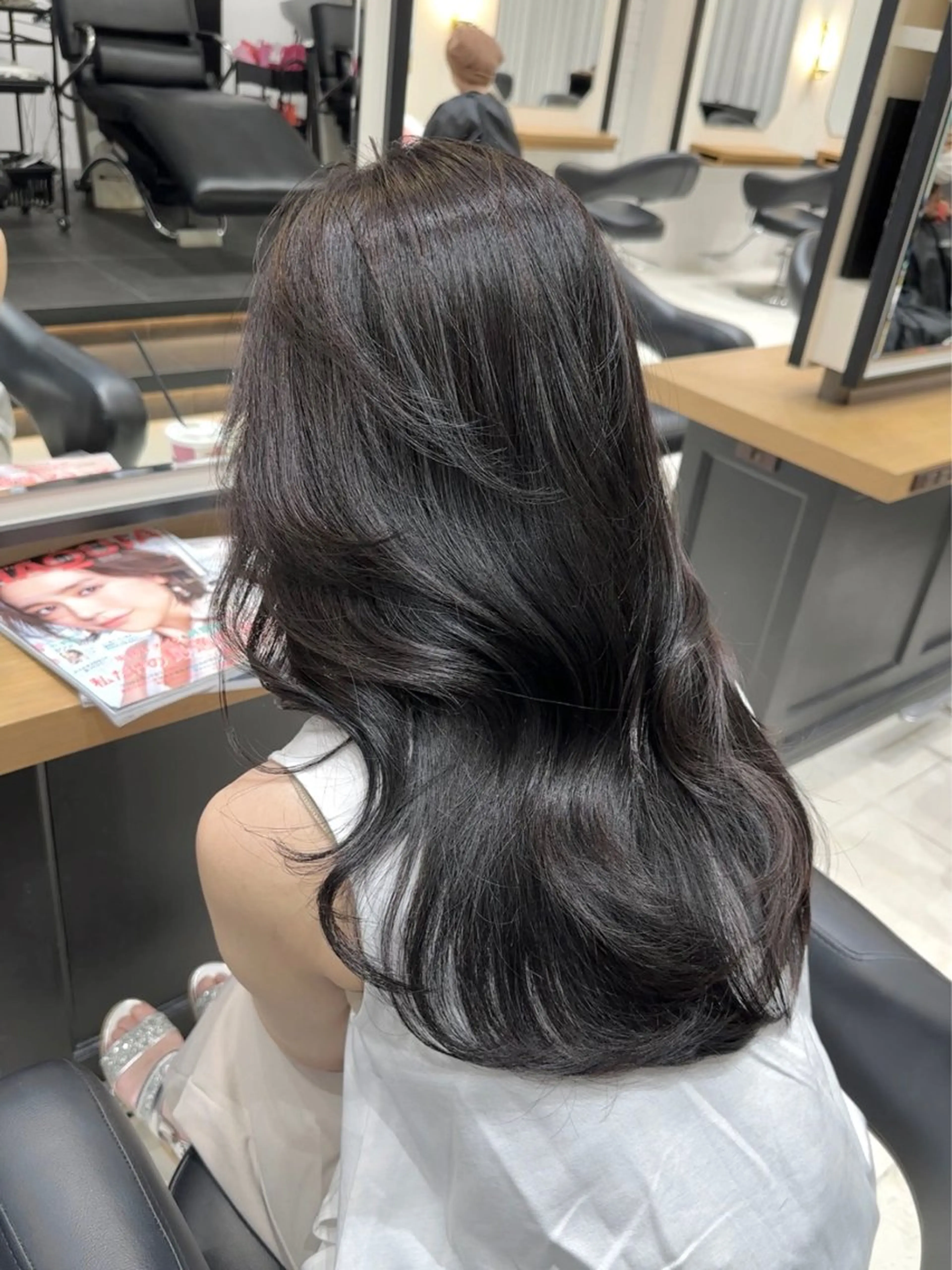 セミロング 尾田 一仁のヘアスタイル