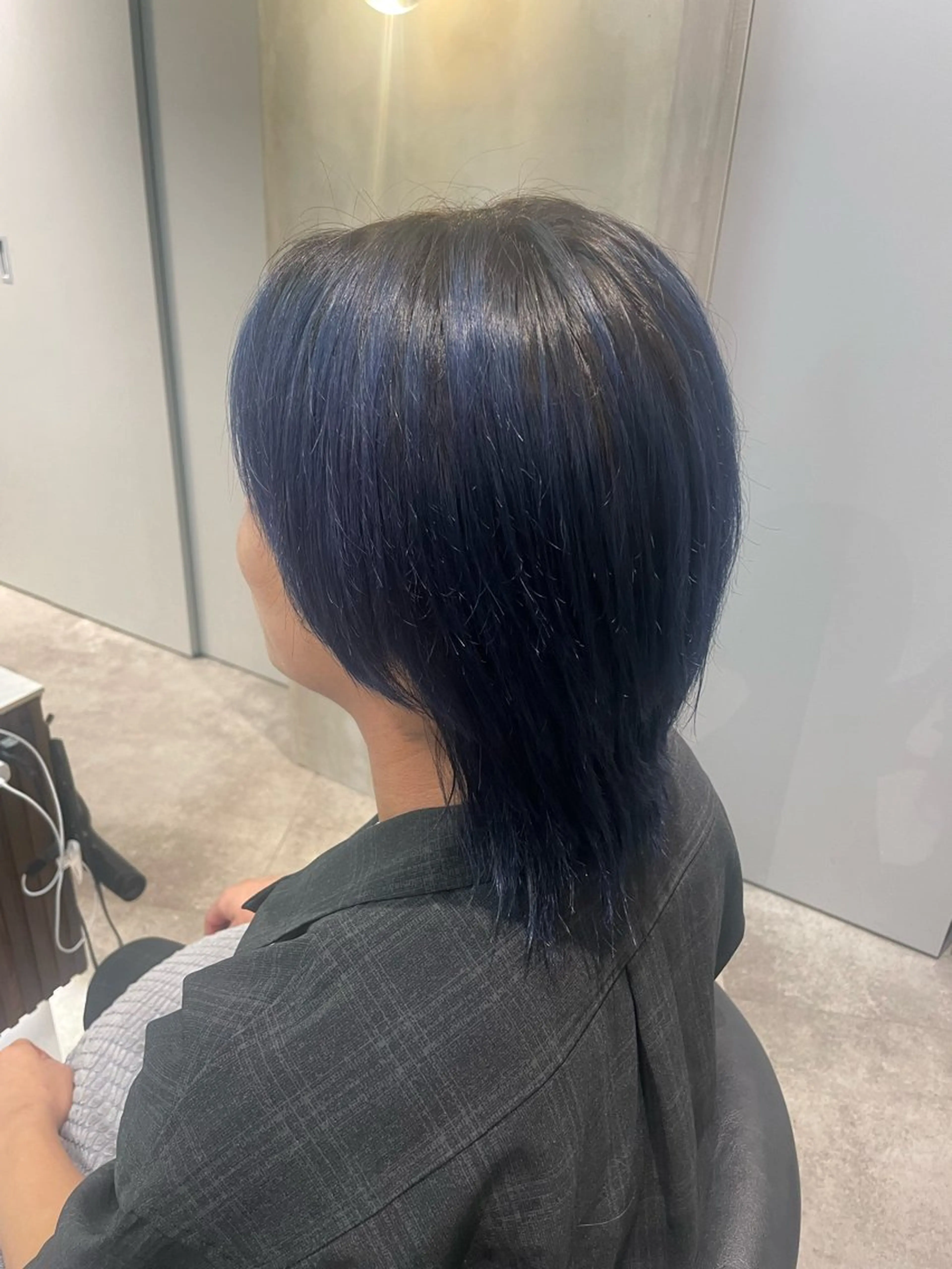 カラー Toiro 新宿所属・ハイトーン/透明感 yuinaのヘアスタイル