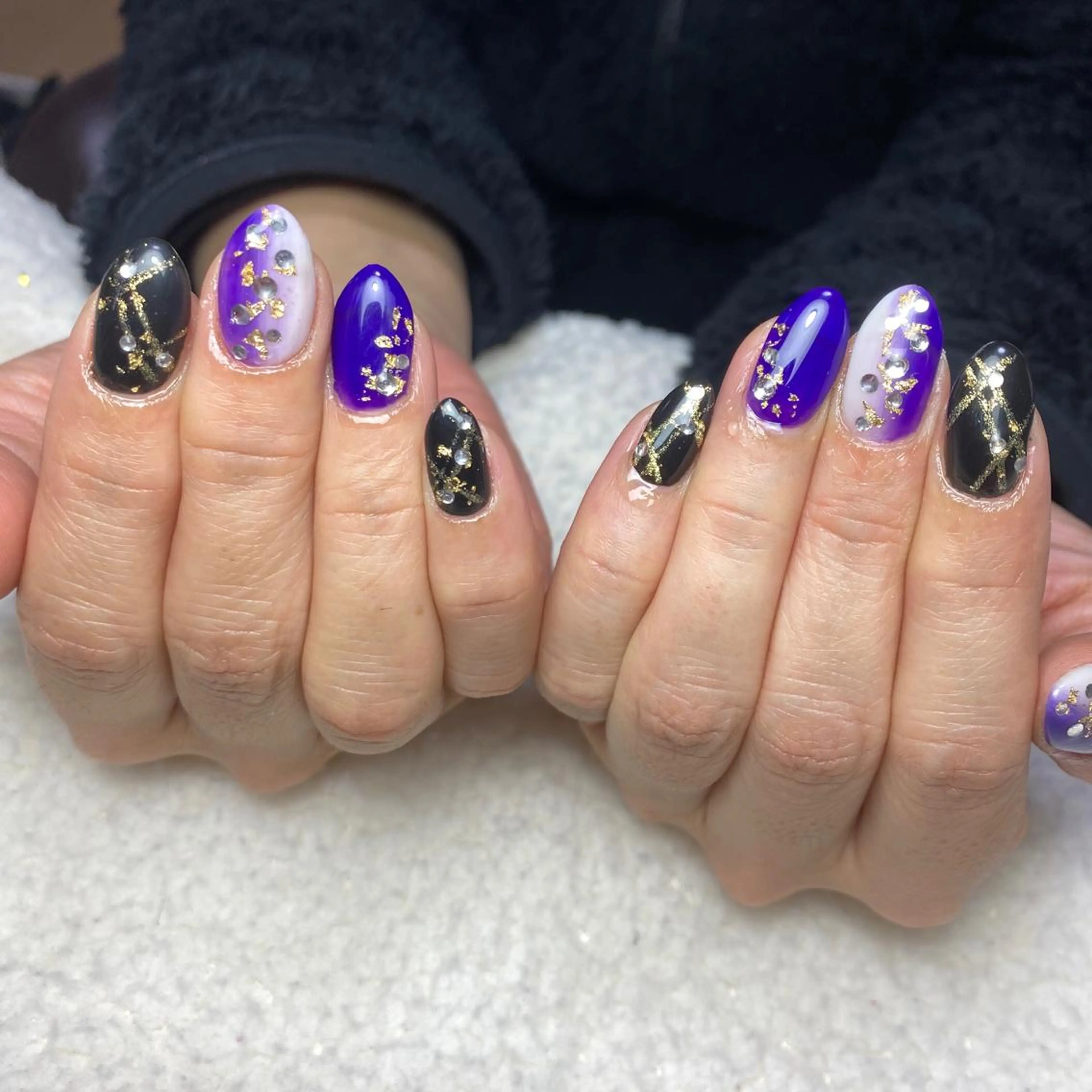 ネイル 成人式 グラデーション ハンドネイル COCO +のエステ・リラクイメージ