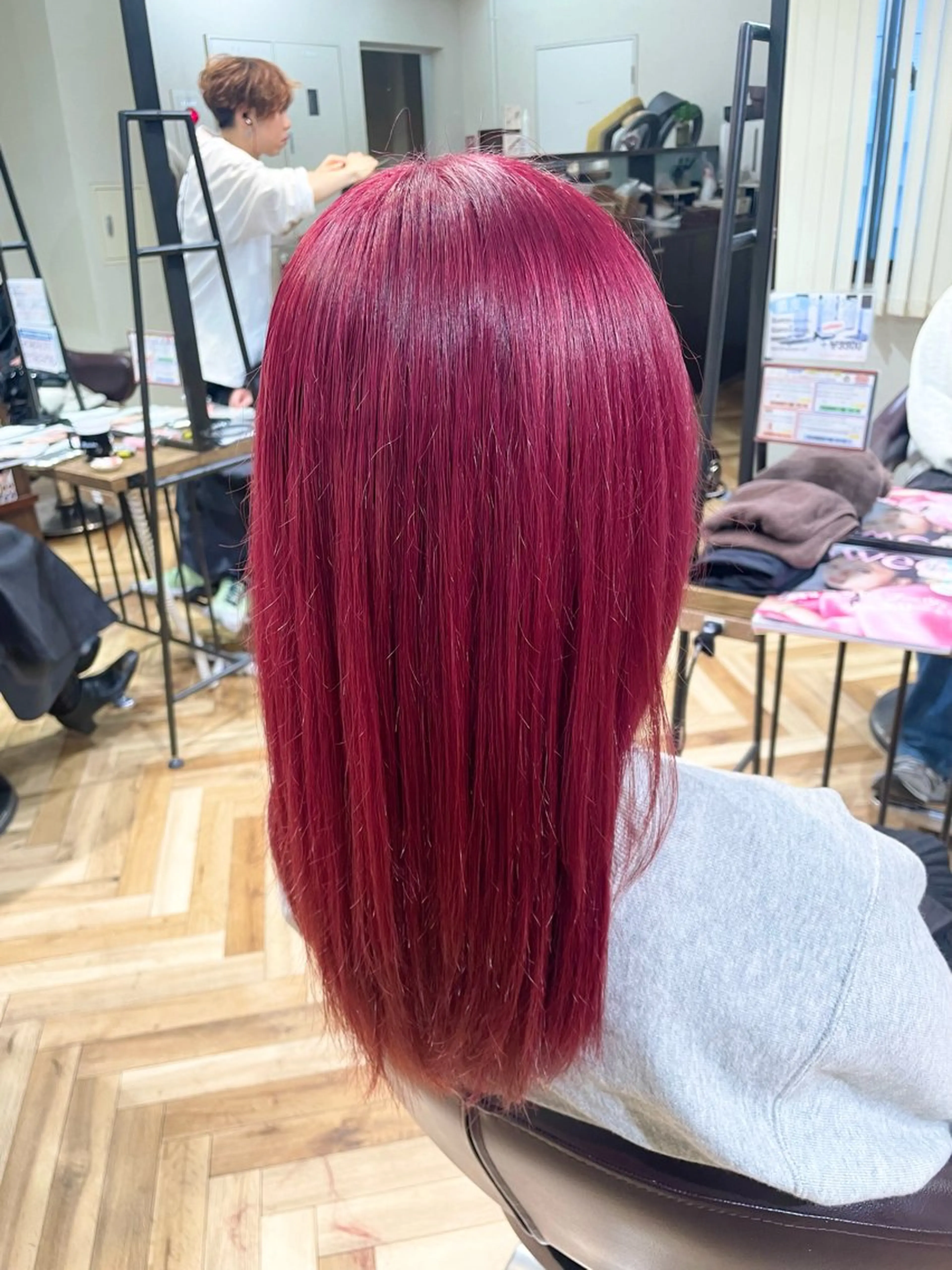 セミロング ヘアカラー 🌈ミルクティー / MISAKI🐰のヘアスタイル