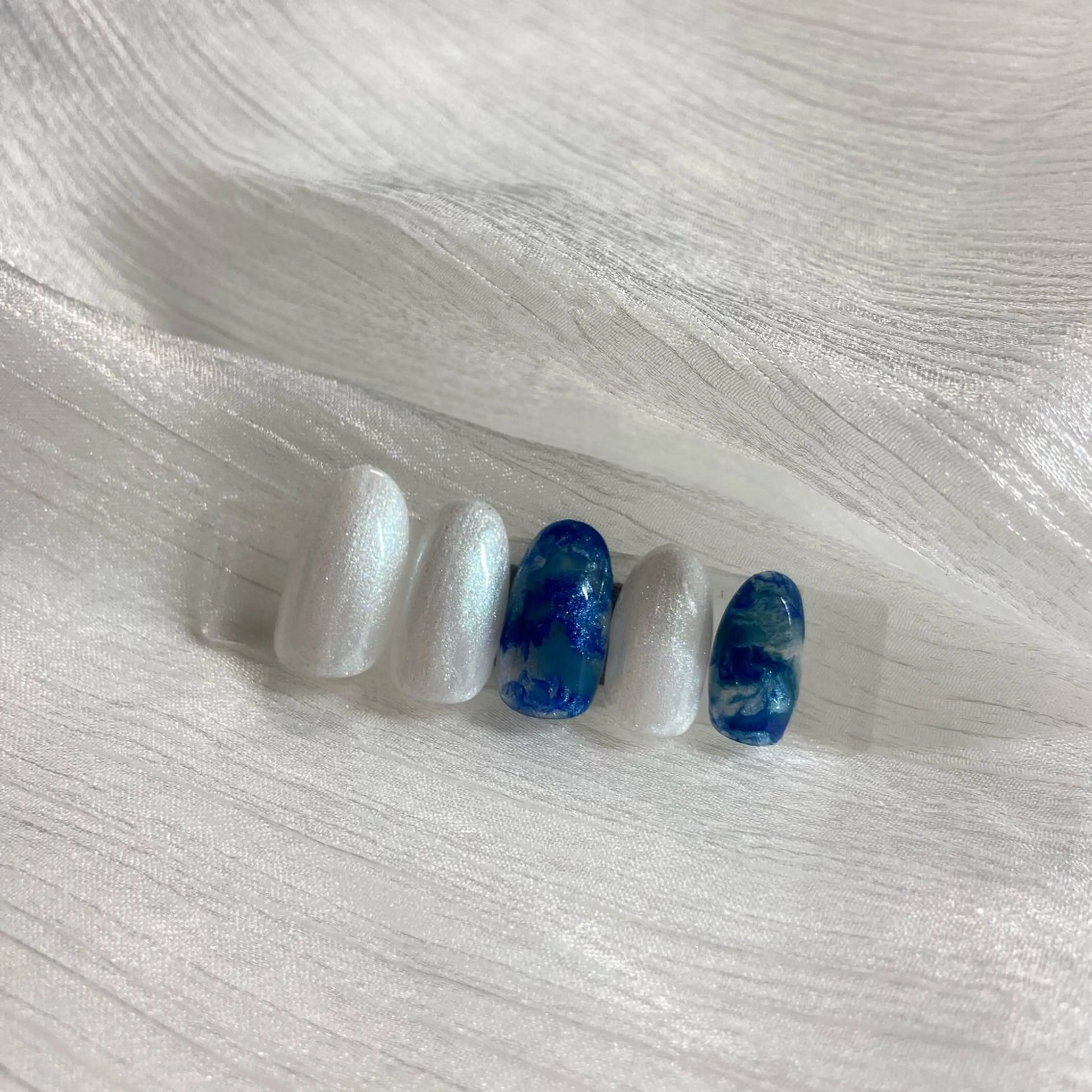 ネイル :*~🌿Flora miku🌙~:*のネイルデザイン